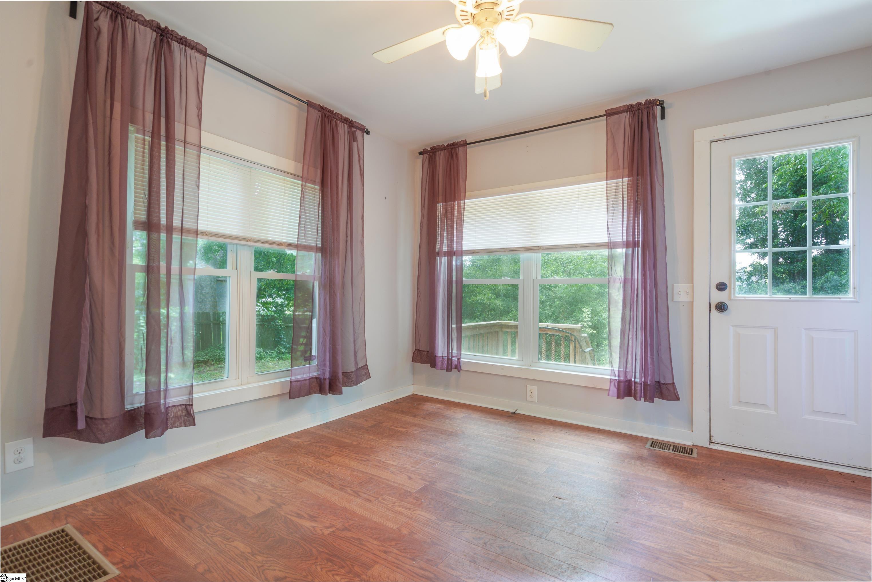 108 Third Street Fountain Inn, SC 29644