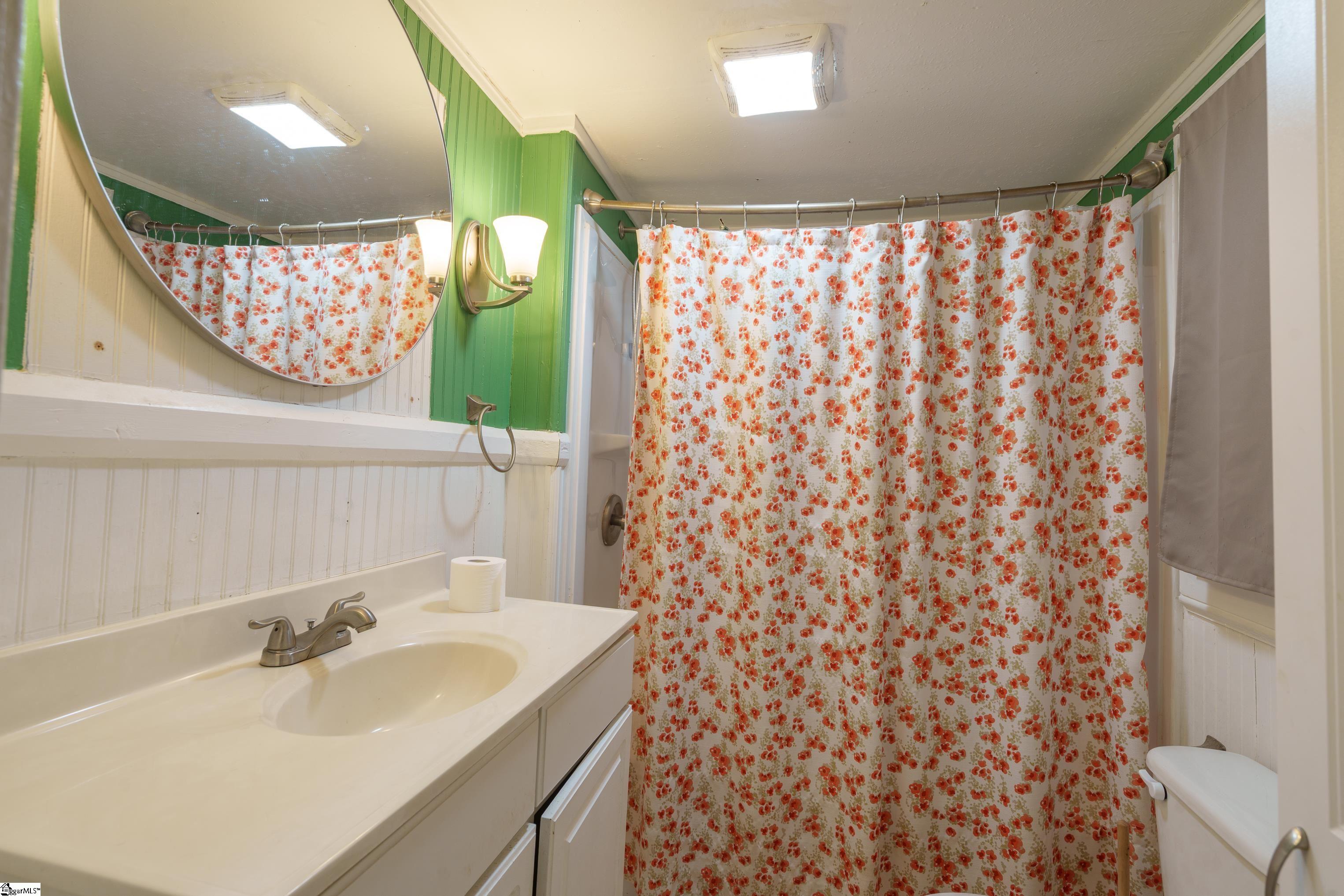 108 Third Street Fountain Inn, SC 29644
