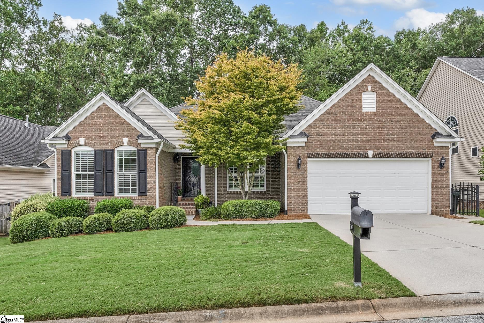301 Allendale Abbey Lane Simpsonville, SC 29681