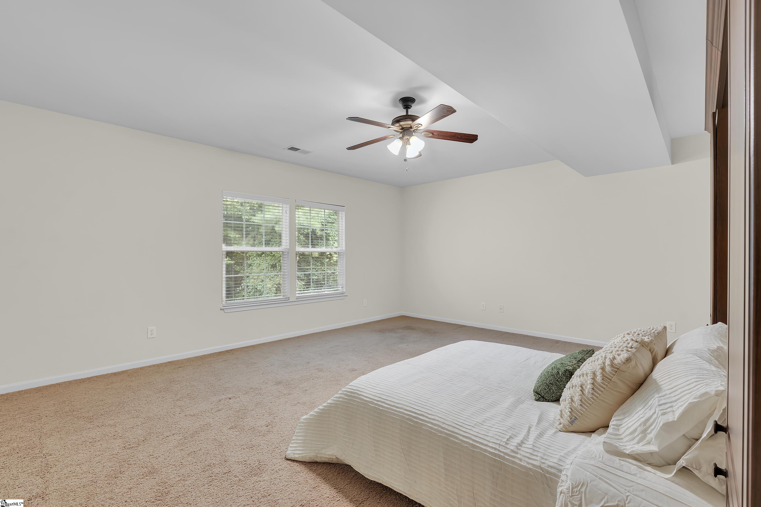 301 Allendale Abbey Lane Simpsonville, SC 29681
