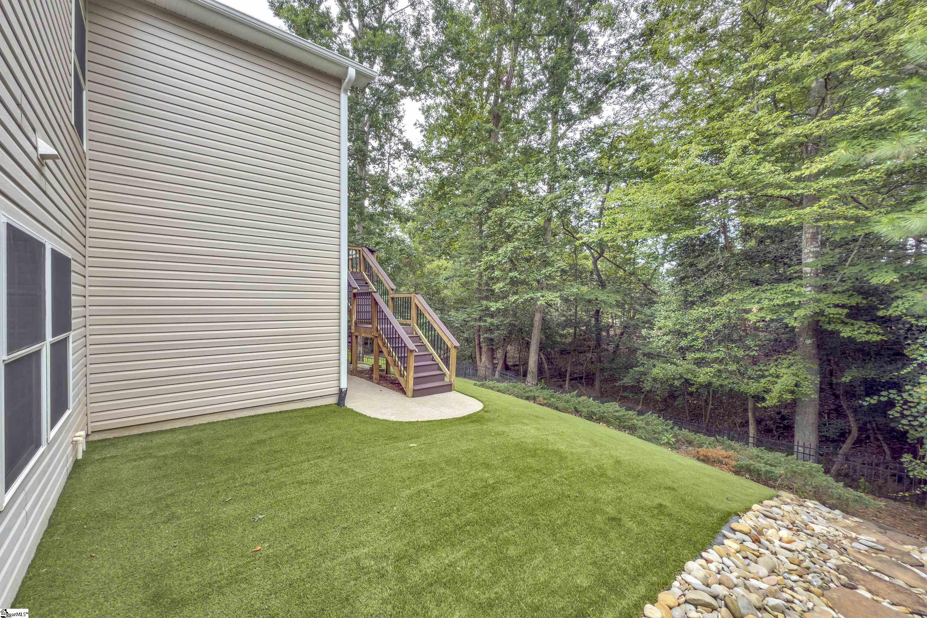 301 Allendale Abbey Lane Simpsonville, SC 29681