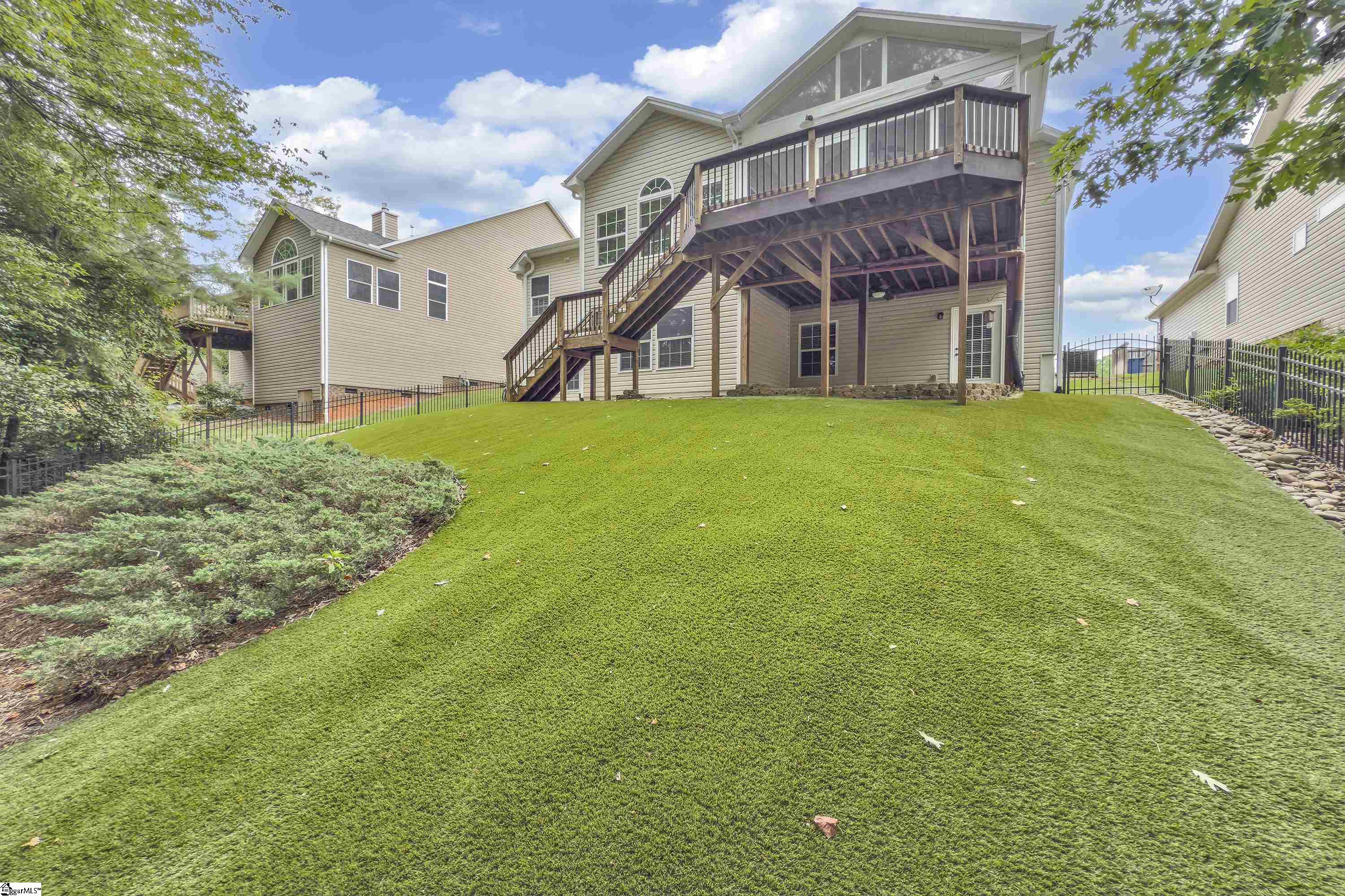 301 Allendale Abbey Lane Simpsonville, SC 29681