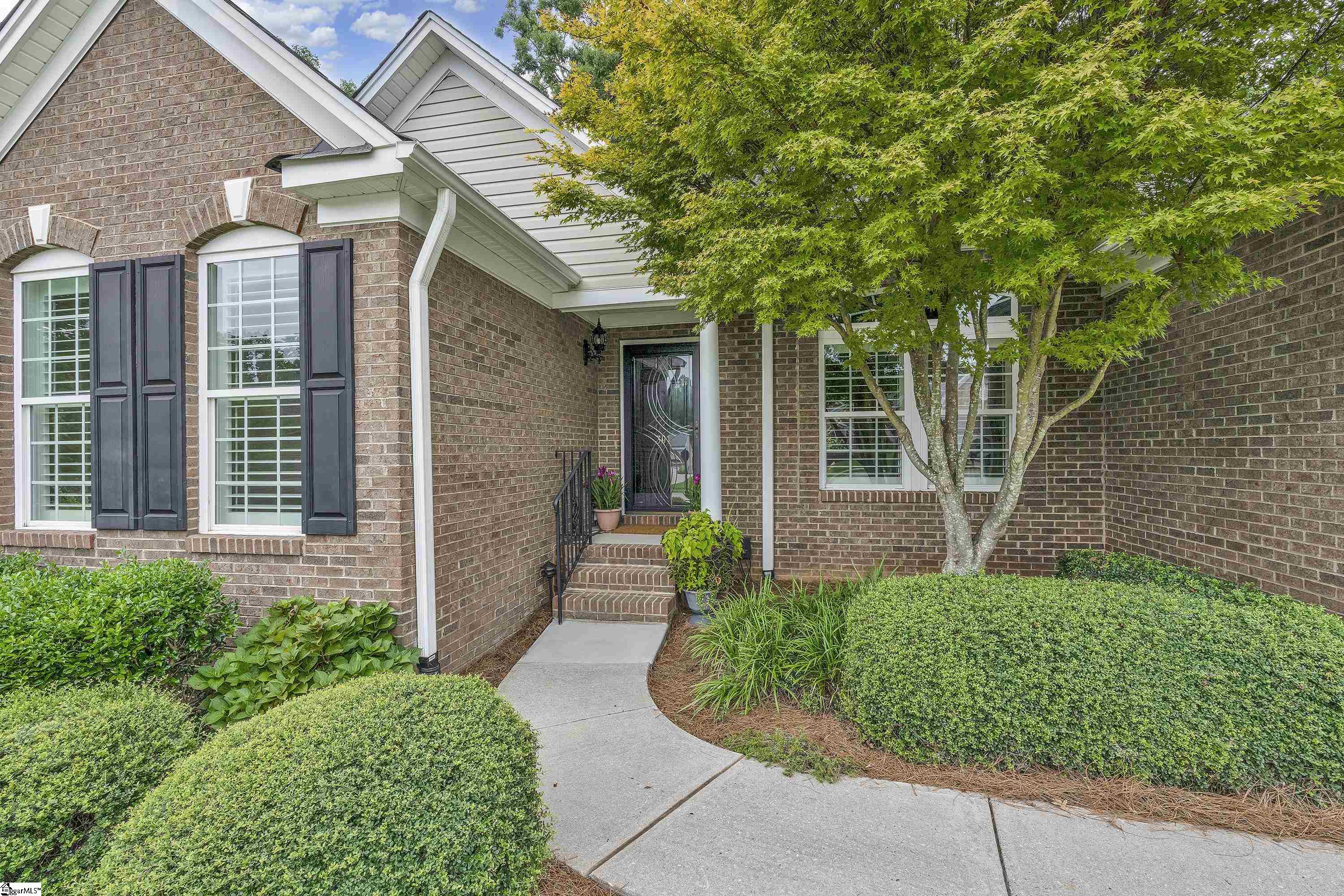 301 Allendale Abbey Lane Simpsonville, SC 29681