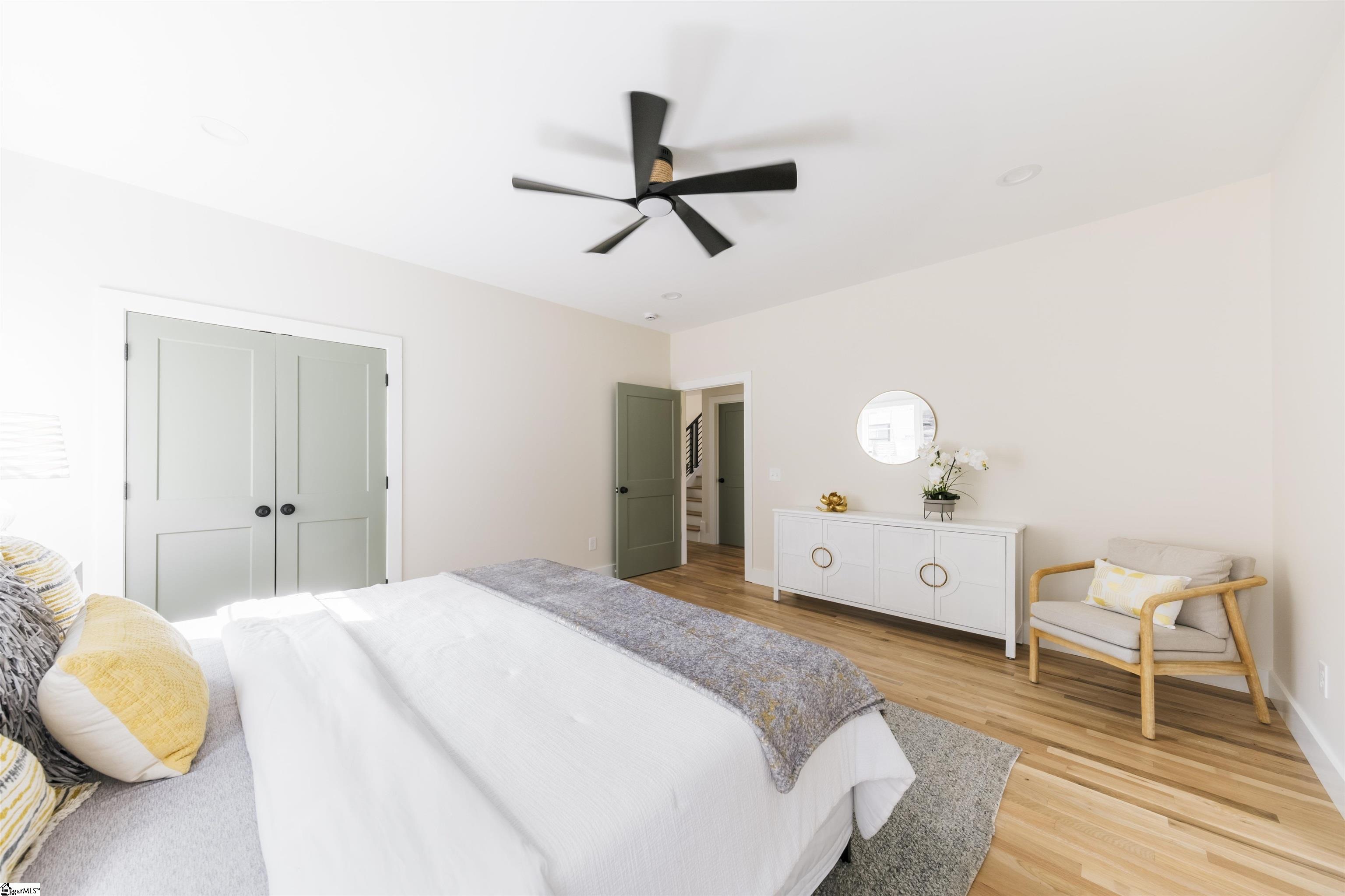 11 Stall Street Greenville, SC 29609