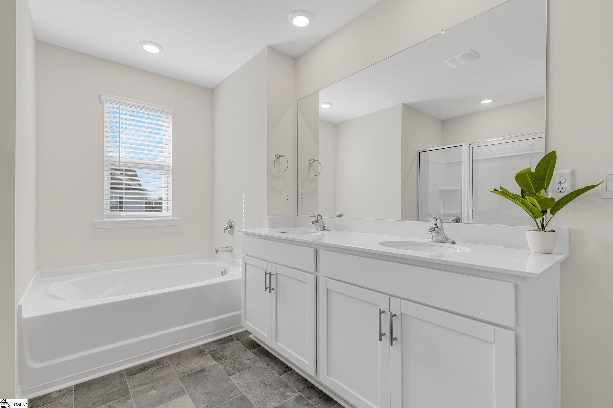 129 Slateford Circle Piedmont, SC 29673