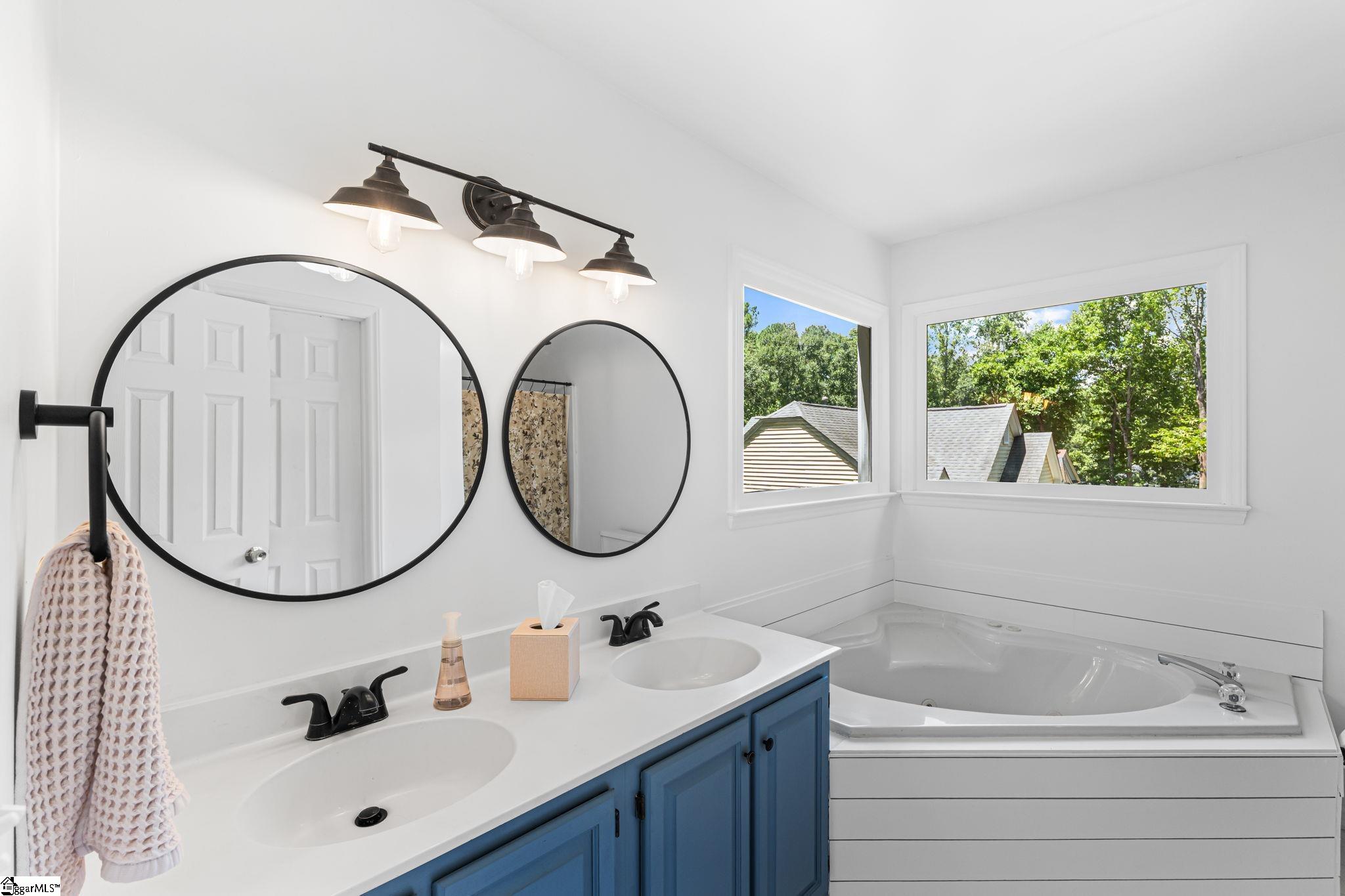 1 Indian Laurel Court Simpsonville, SC 29680-6626