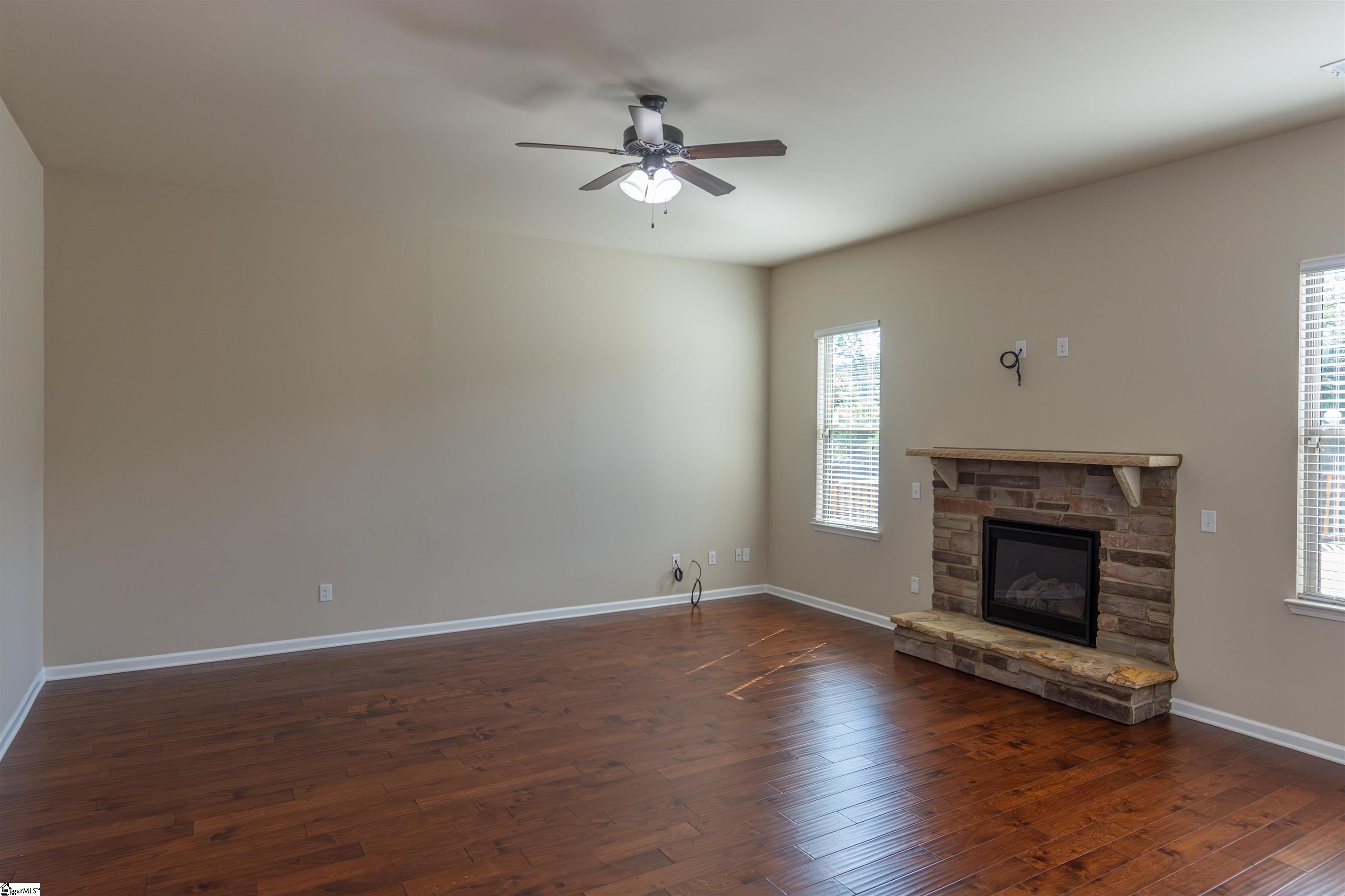 133 Harvest Brook Way Spartanburg, SC 29601