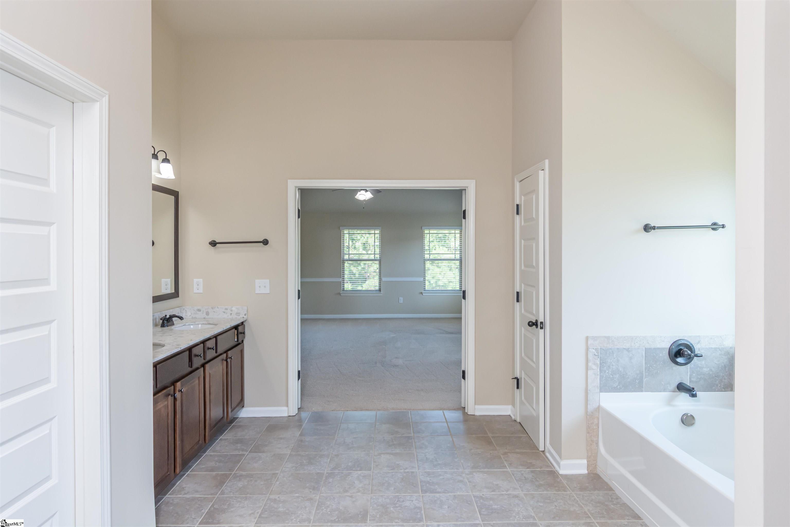 133 Harvest Brook Way Spartanburg, SC 29601
