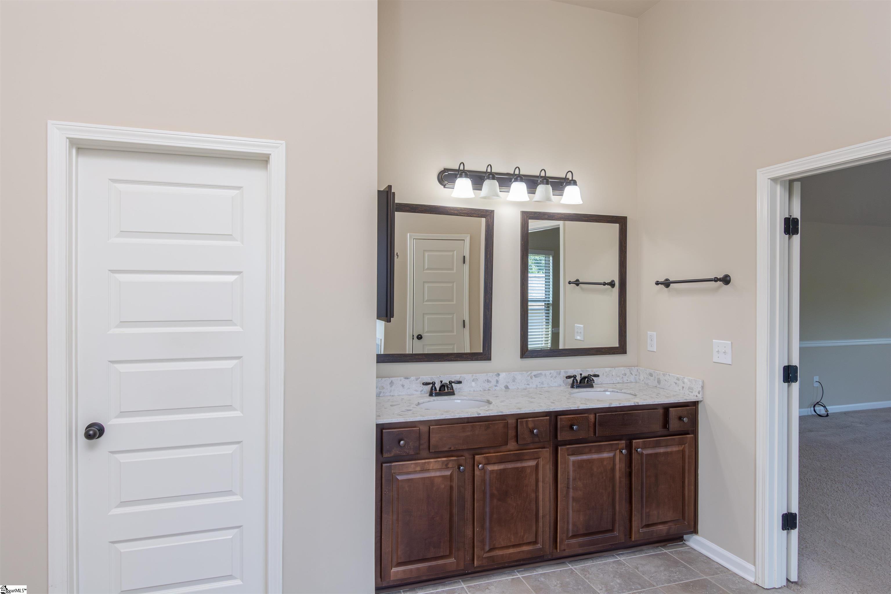 133 Harvest Brook Way Spartanburg, SC 29601