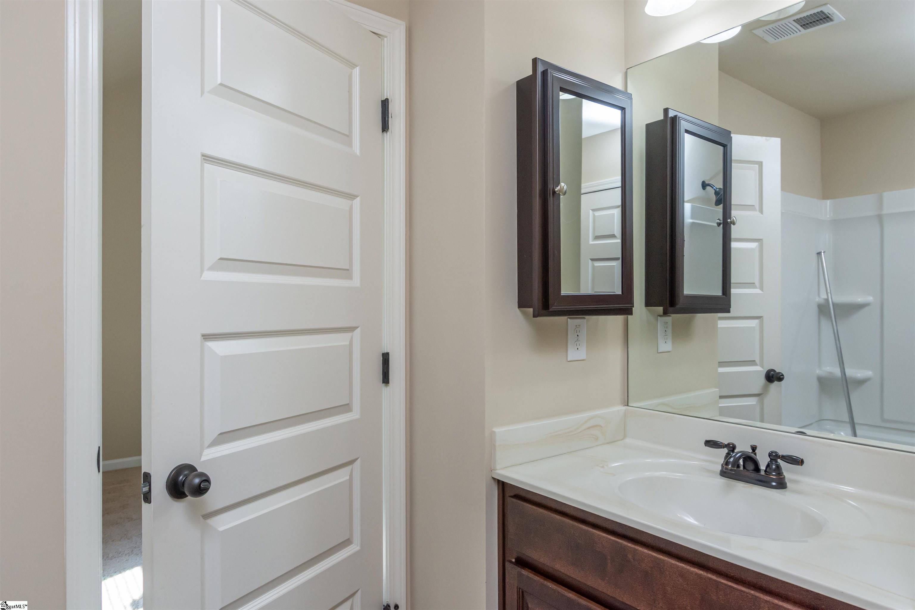 133 Harvest Brook Way Spartanburg, SC 29601