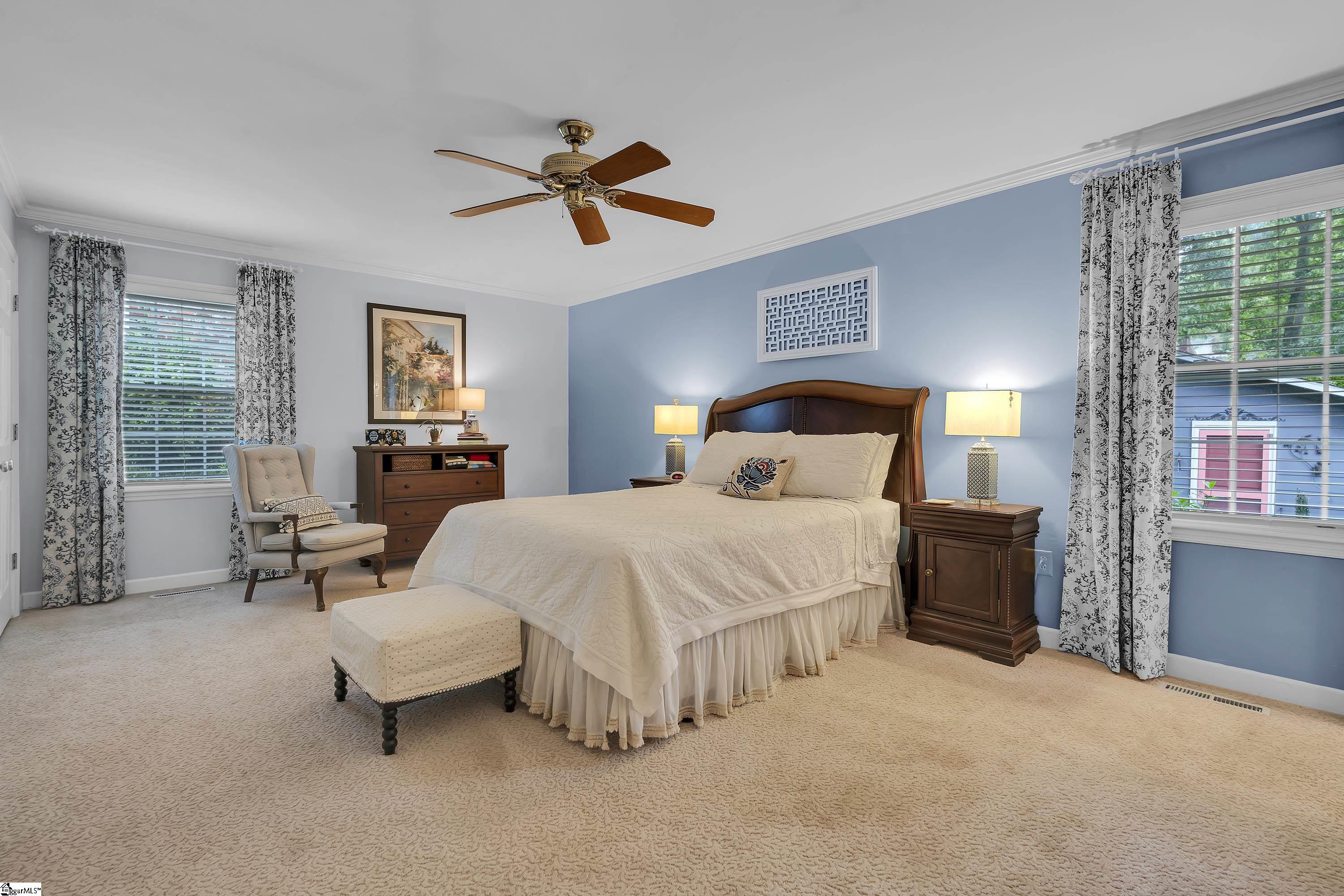 257 Heathwood Drive Spartanburg, SC 29307