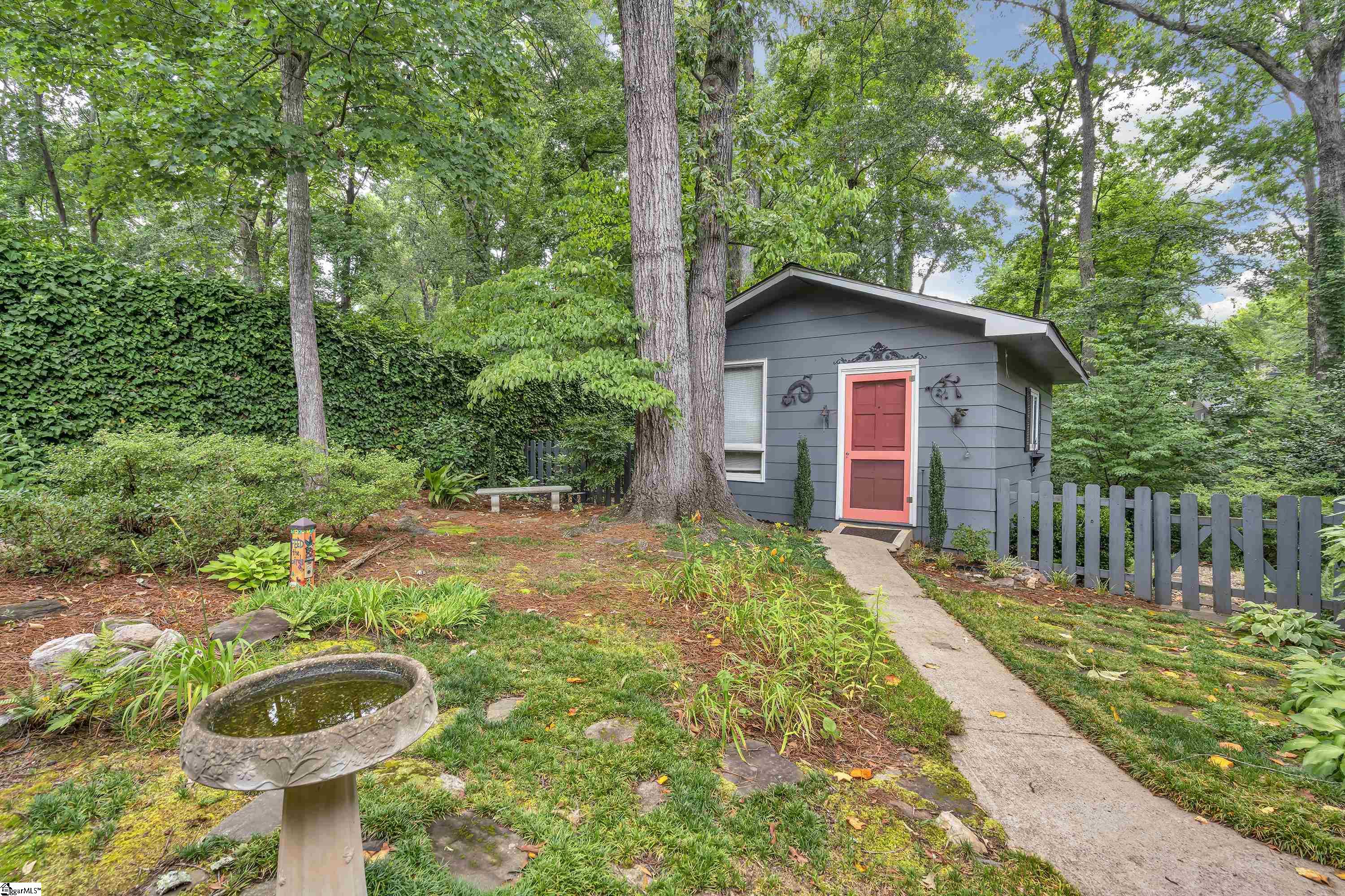 257 Heathwood Drive Spartanburg, SC 29307