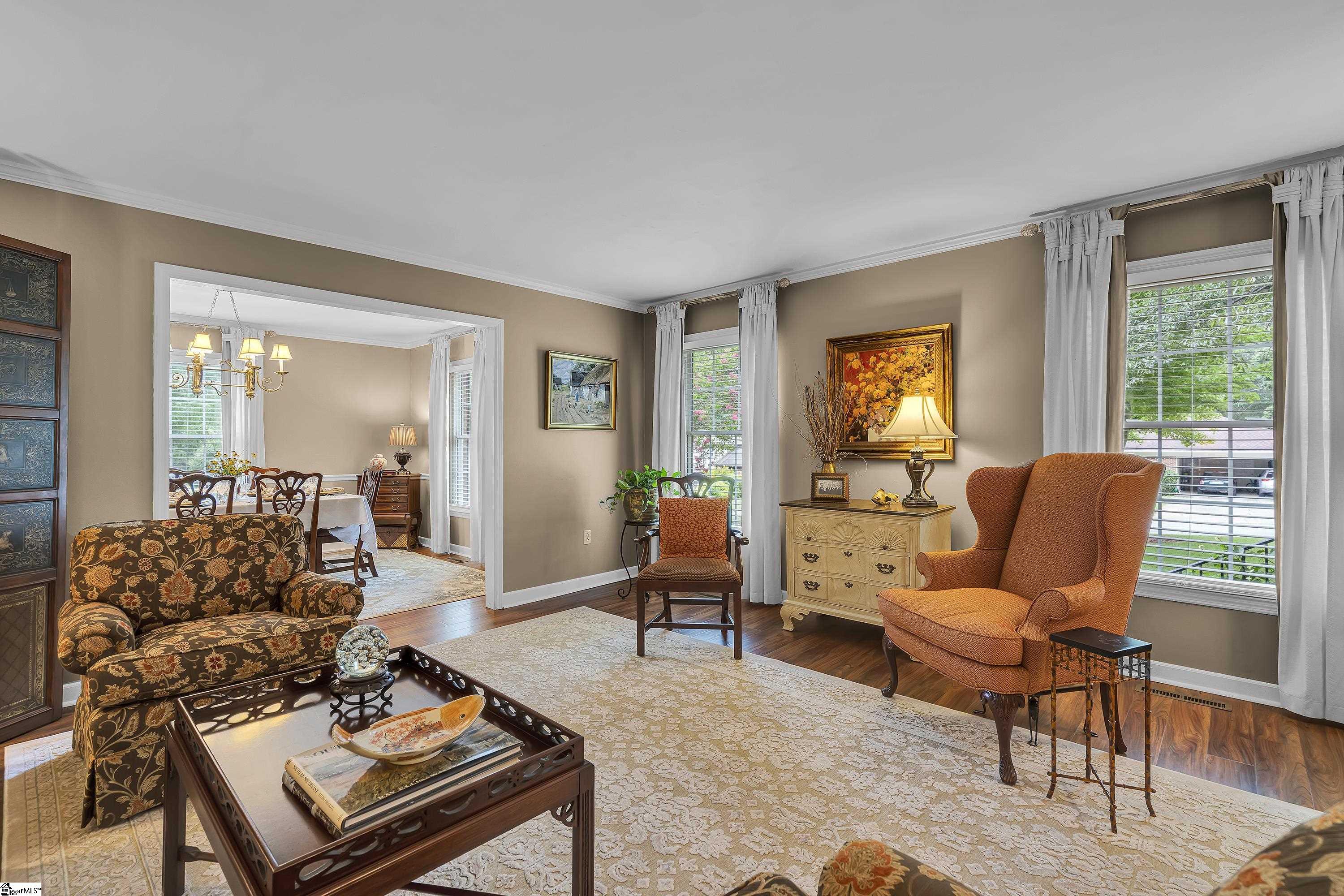 257 Heathwood Drive Spartanburg, SC 29307