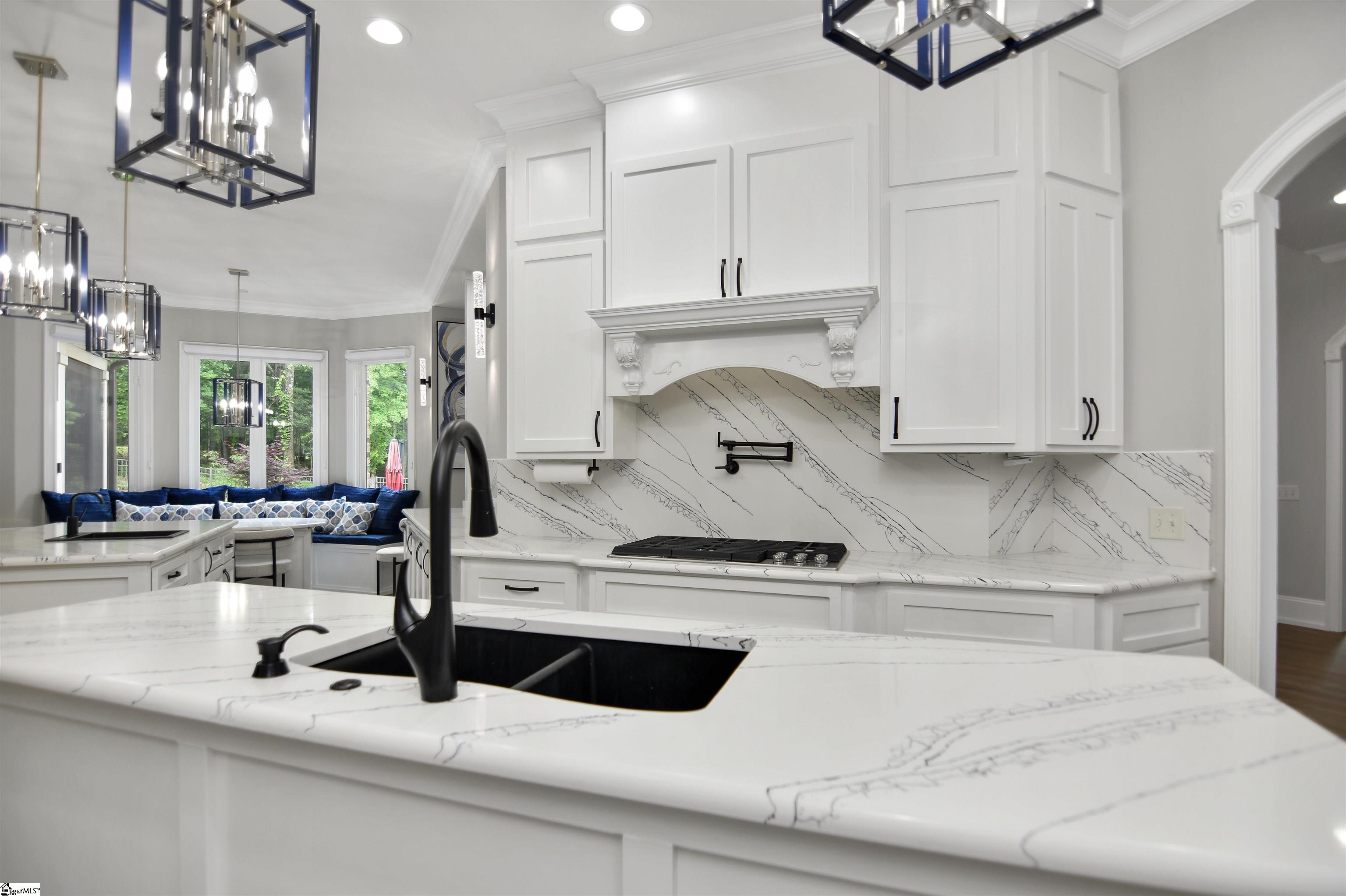 24 Rolleston Drive Greenville, SC 29615