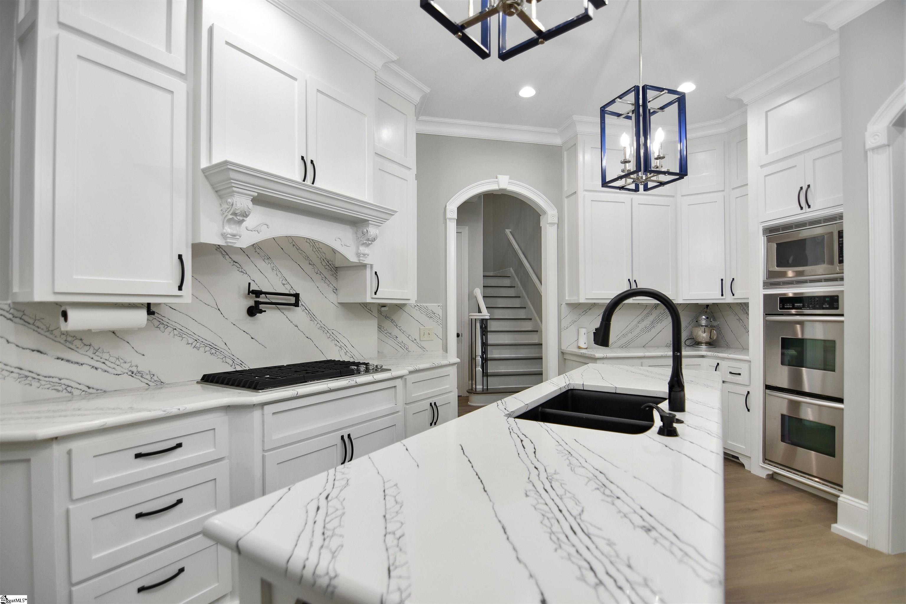 24 Rolleston Drive Greenville, SC 29615