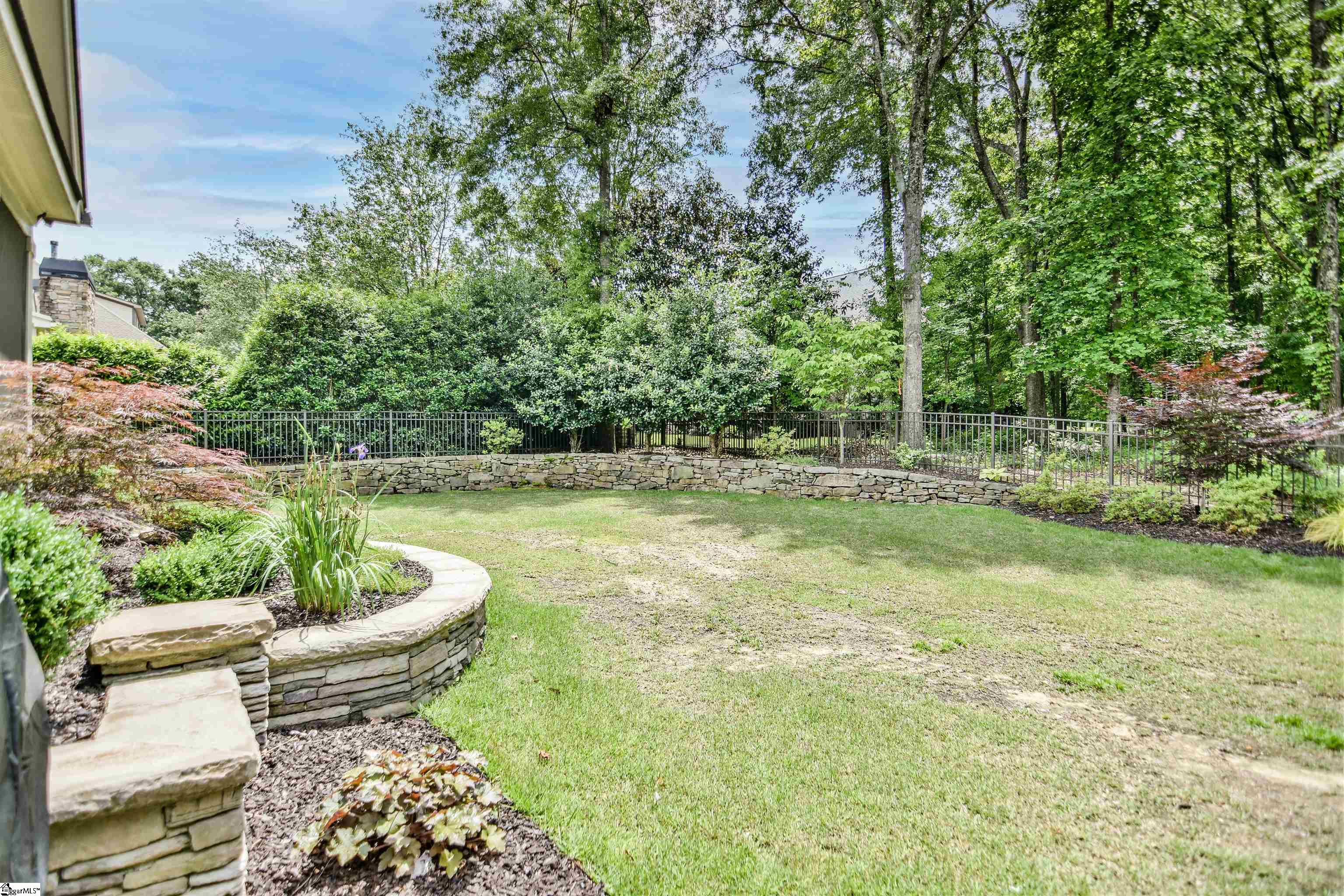 24 Rolleston Drive Greenville, SC 29615