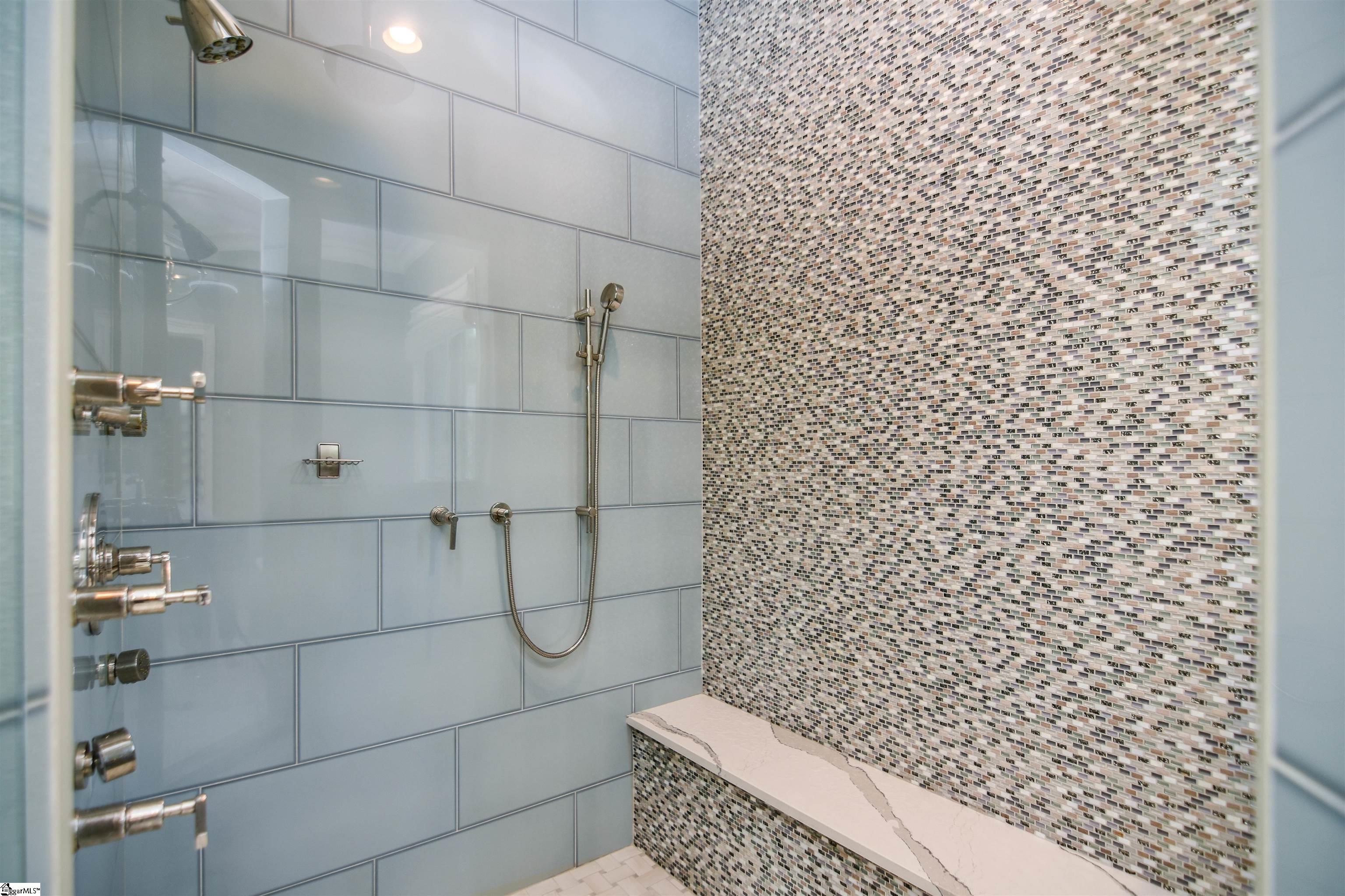 24 Rolleston Drive Greenville, SC 29615