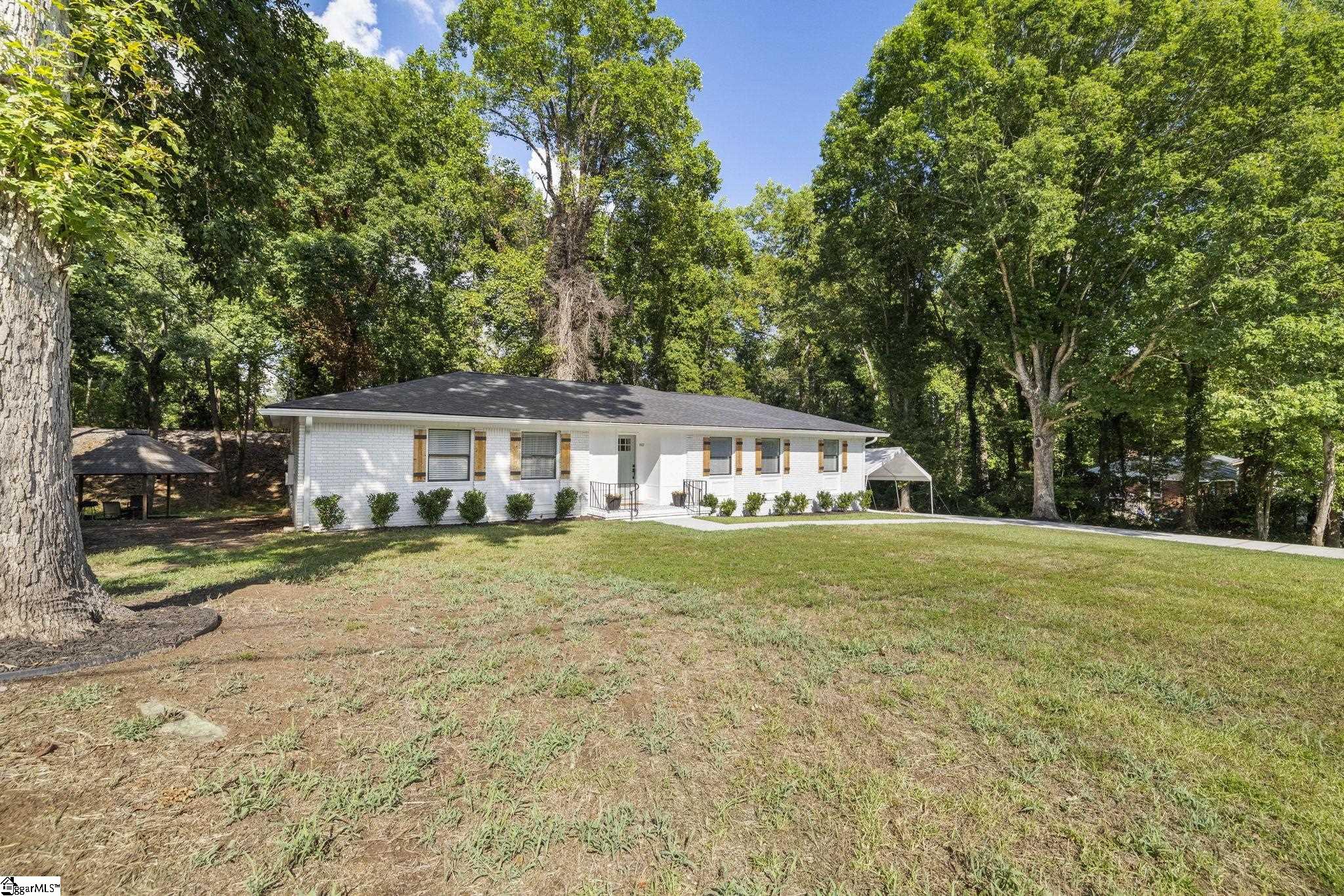 1401 Oak Drive Pendelton, SC 29670
