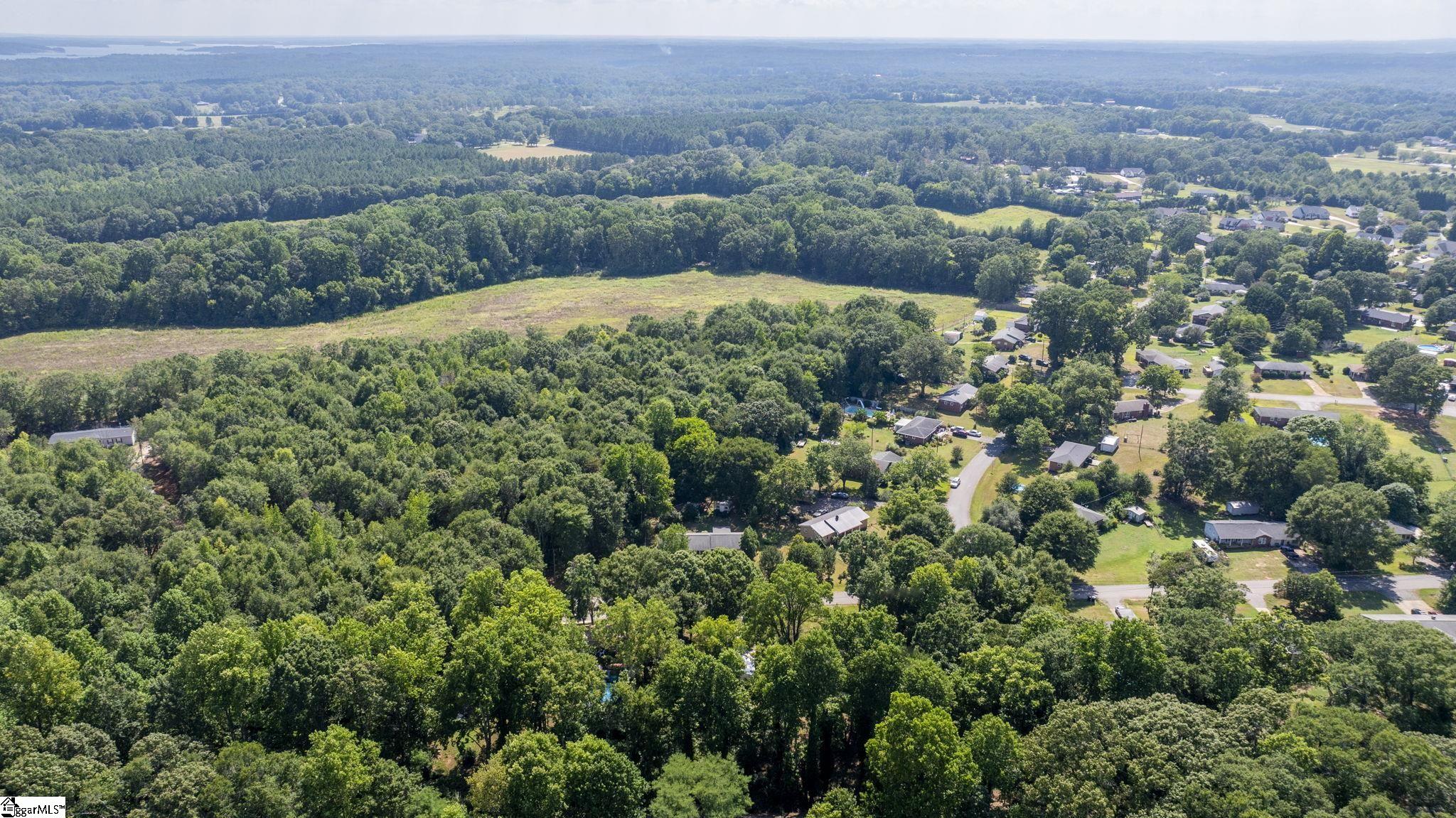 1401 Oak Drive Pendelton, SC 29670