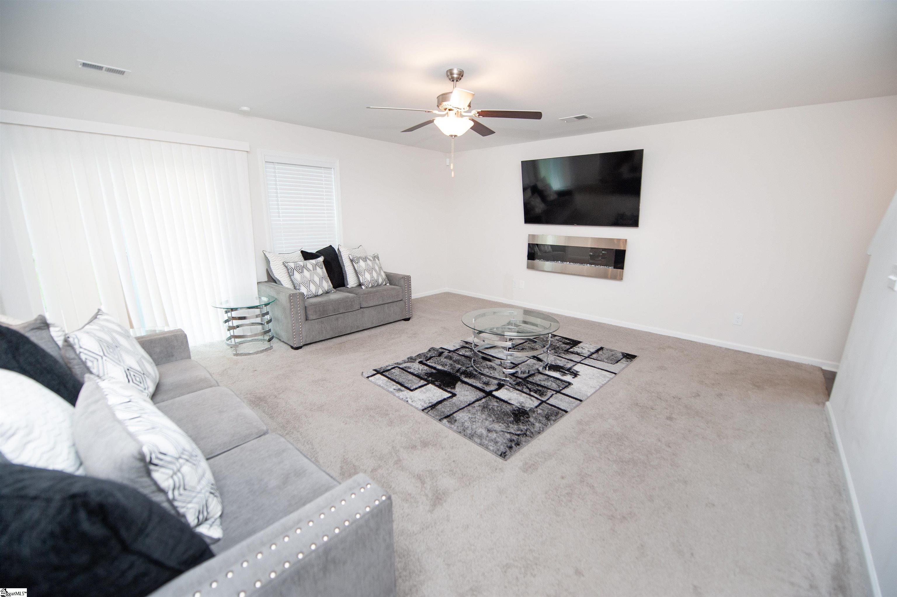 303 Pilcher Drive Piedmont, SC 29675