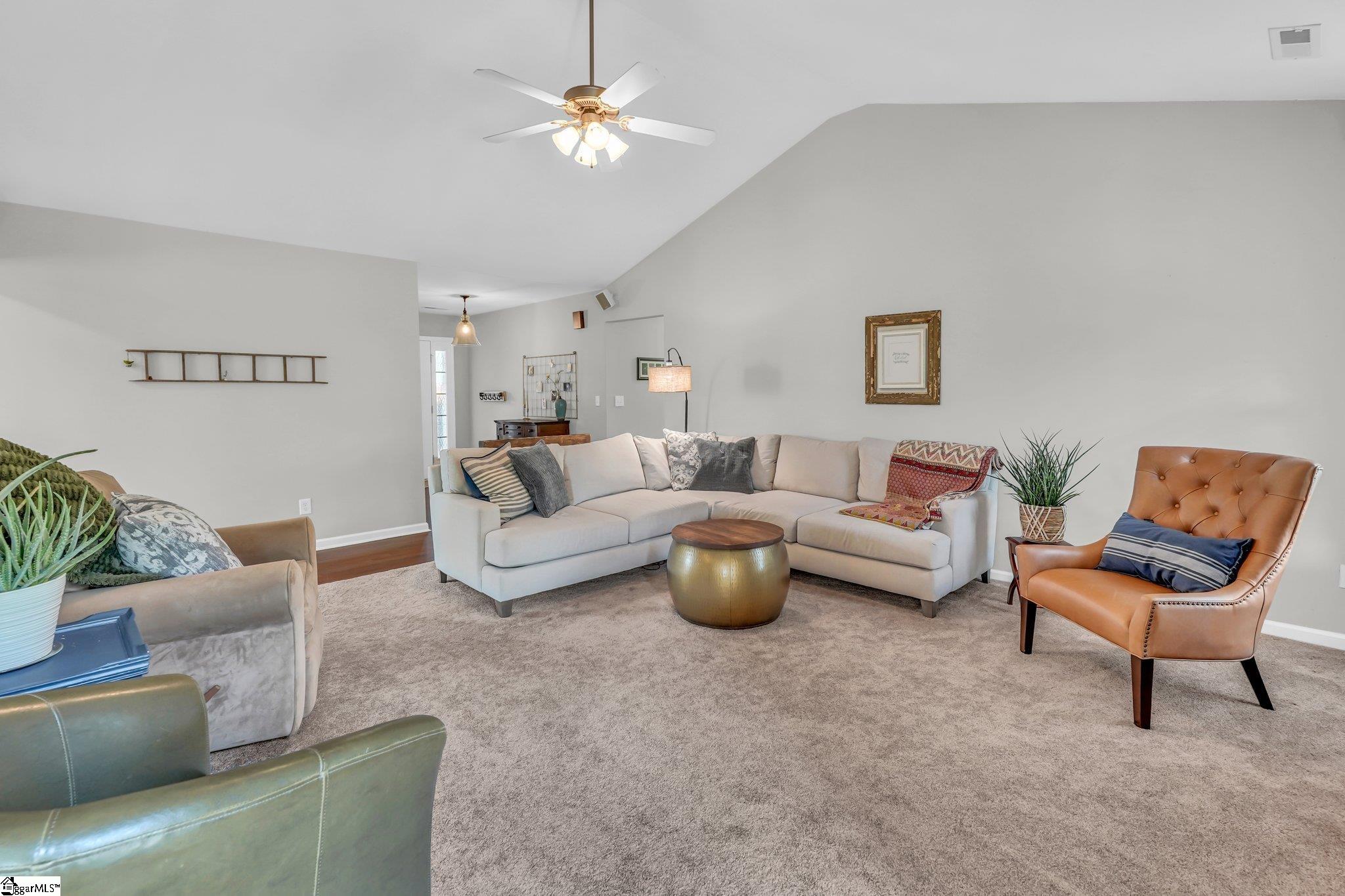 33 Eventide Drive Simpsonville, SC 29681