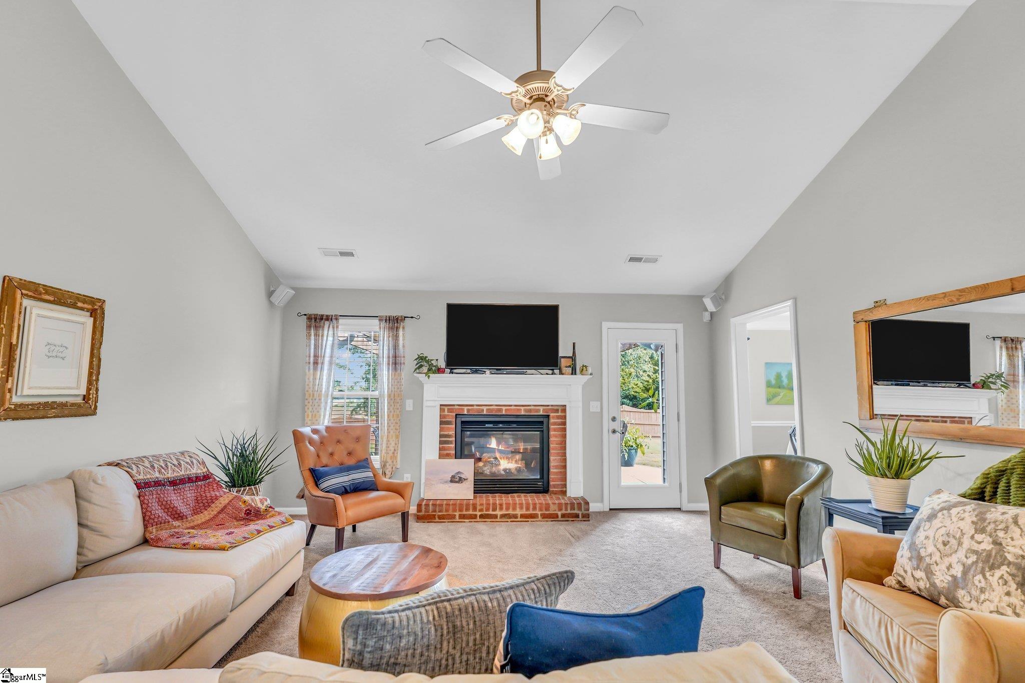 33 Eventide Drive Simpsonville, SC 29681