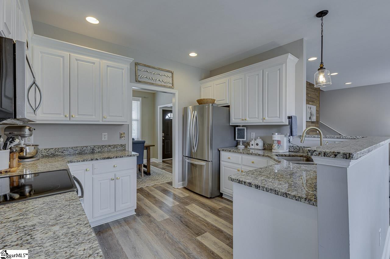 304 Schooner Court Simpsonville, SC 29680