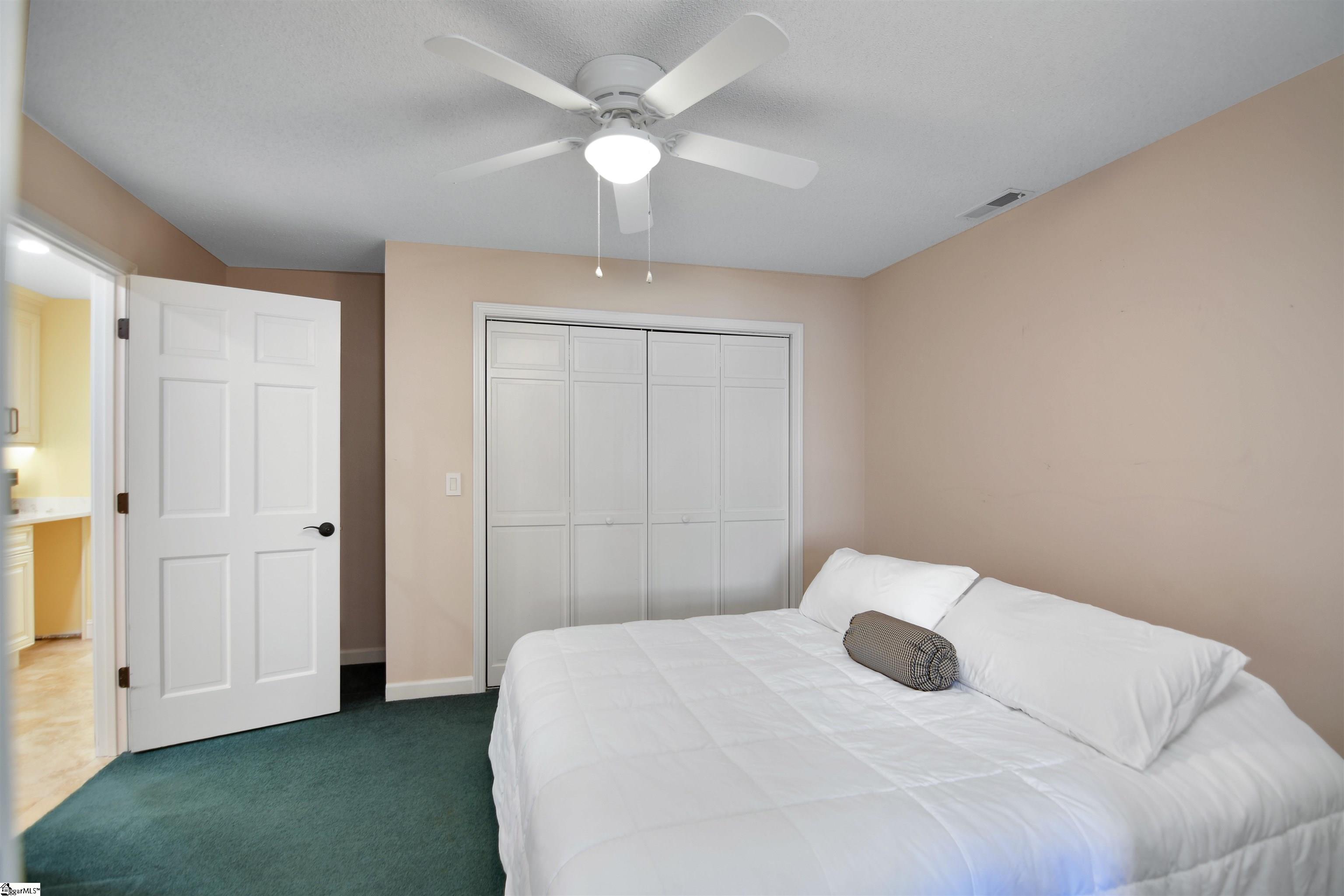 26 Beacon Ridge Circle Salem, SC 29676