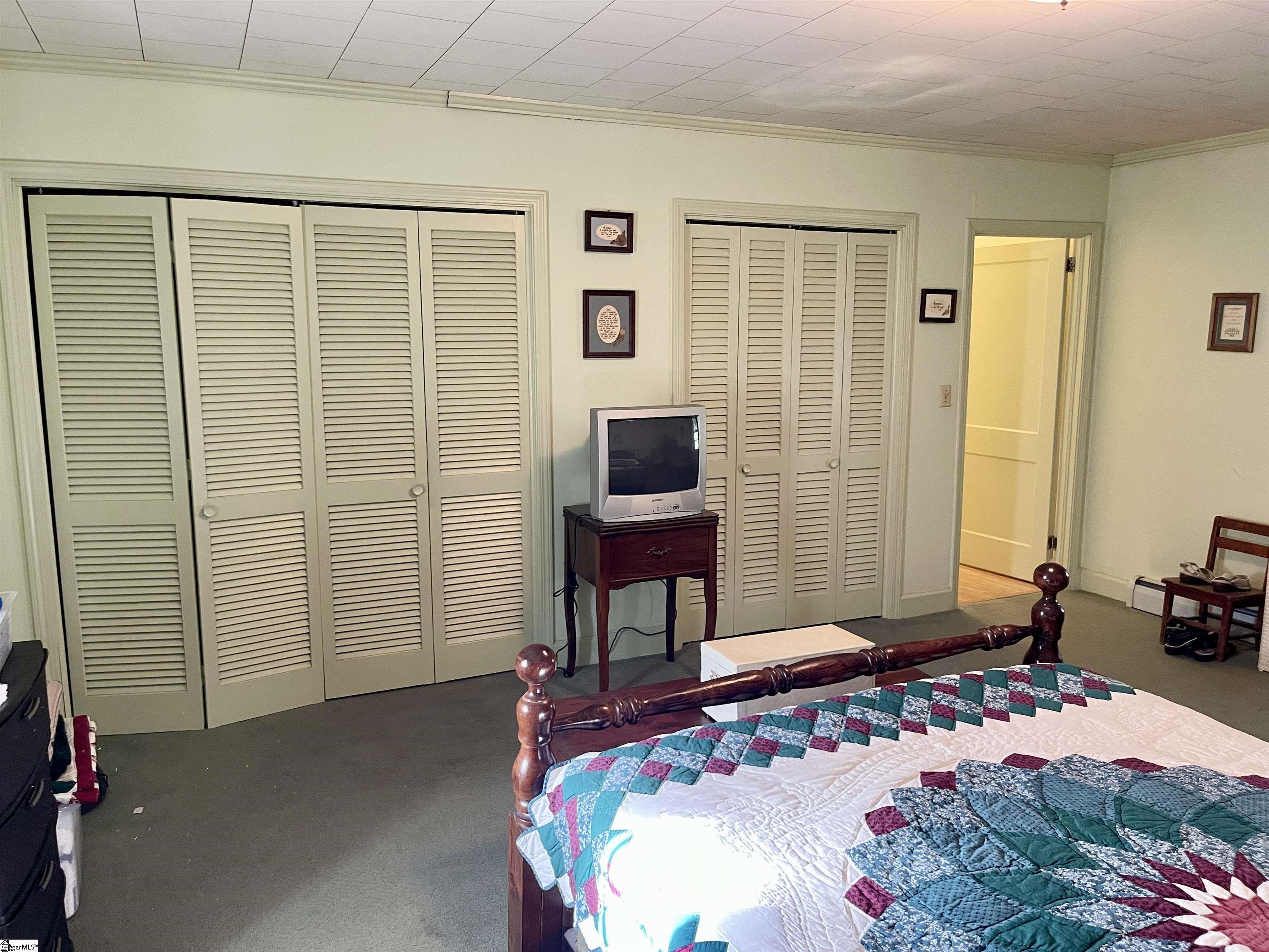 207 Elm Street Clinton, SC 29325