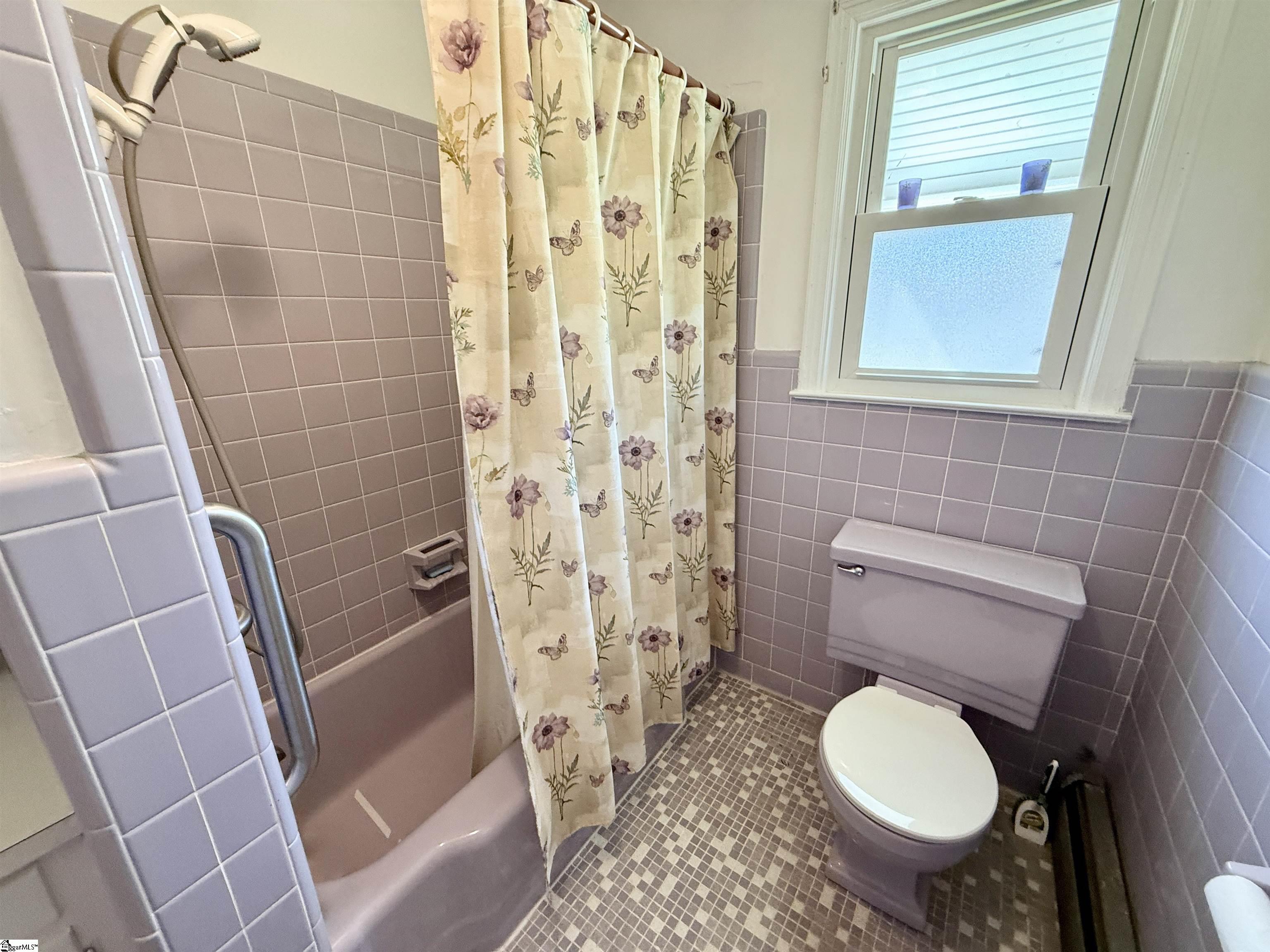 207 Elm Street Clinton, SC 29325
