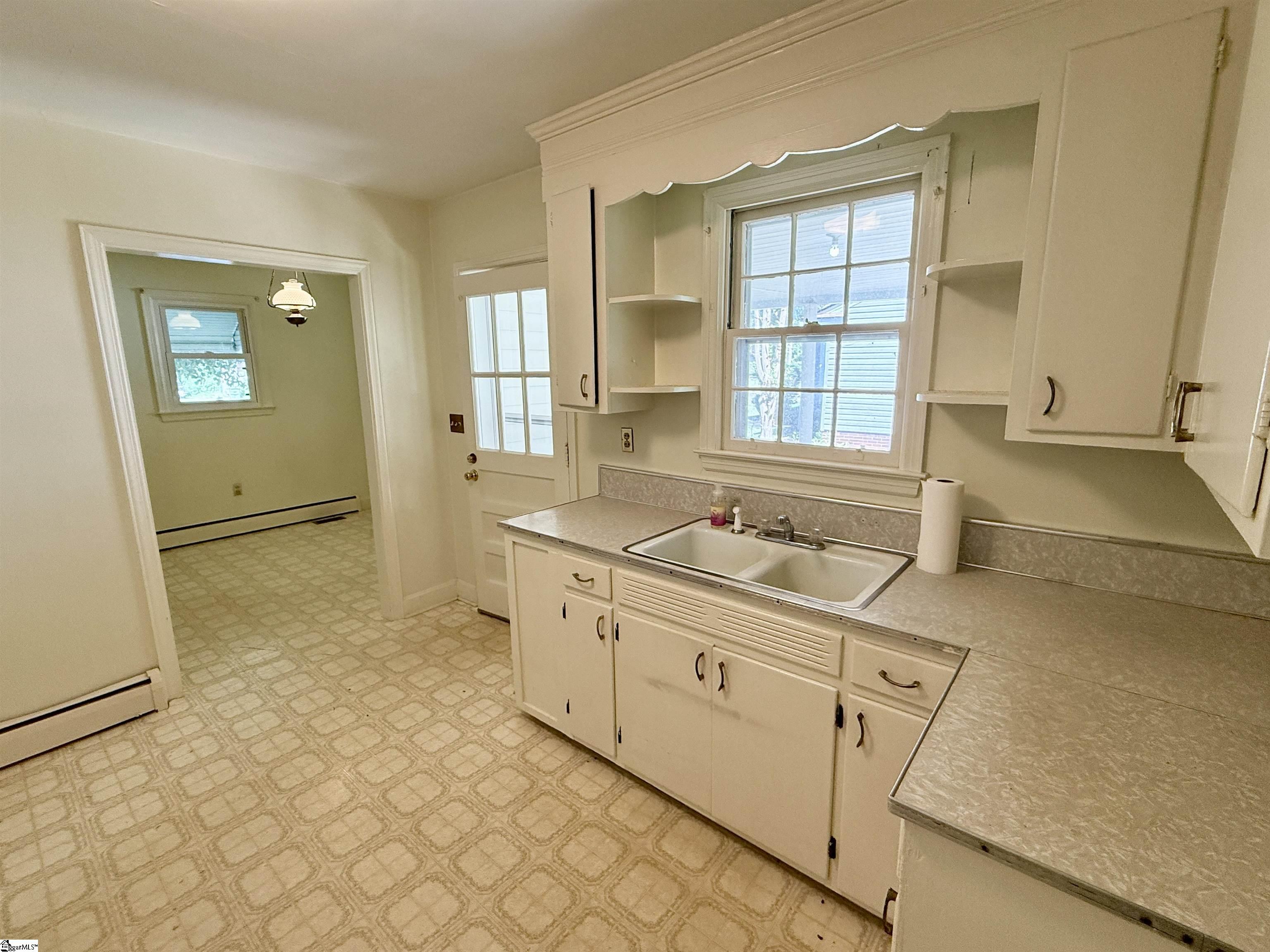 207 Elm Street Clinton, SC 29325
