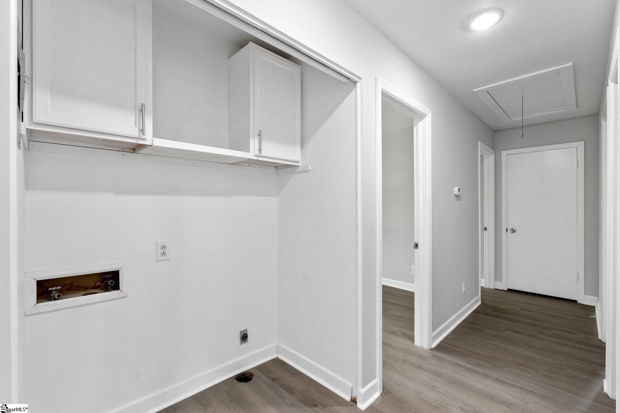 160 Meadow Street Spartanburg, SC 29307
