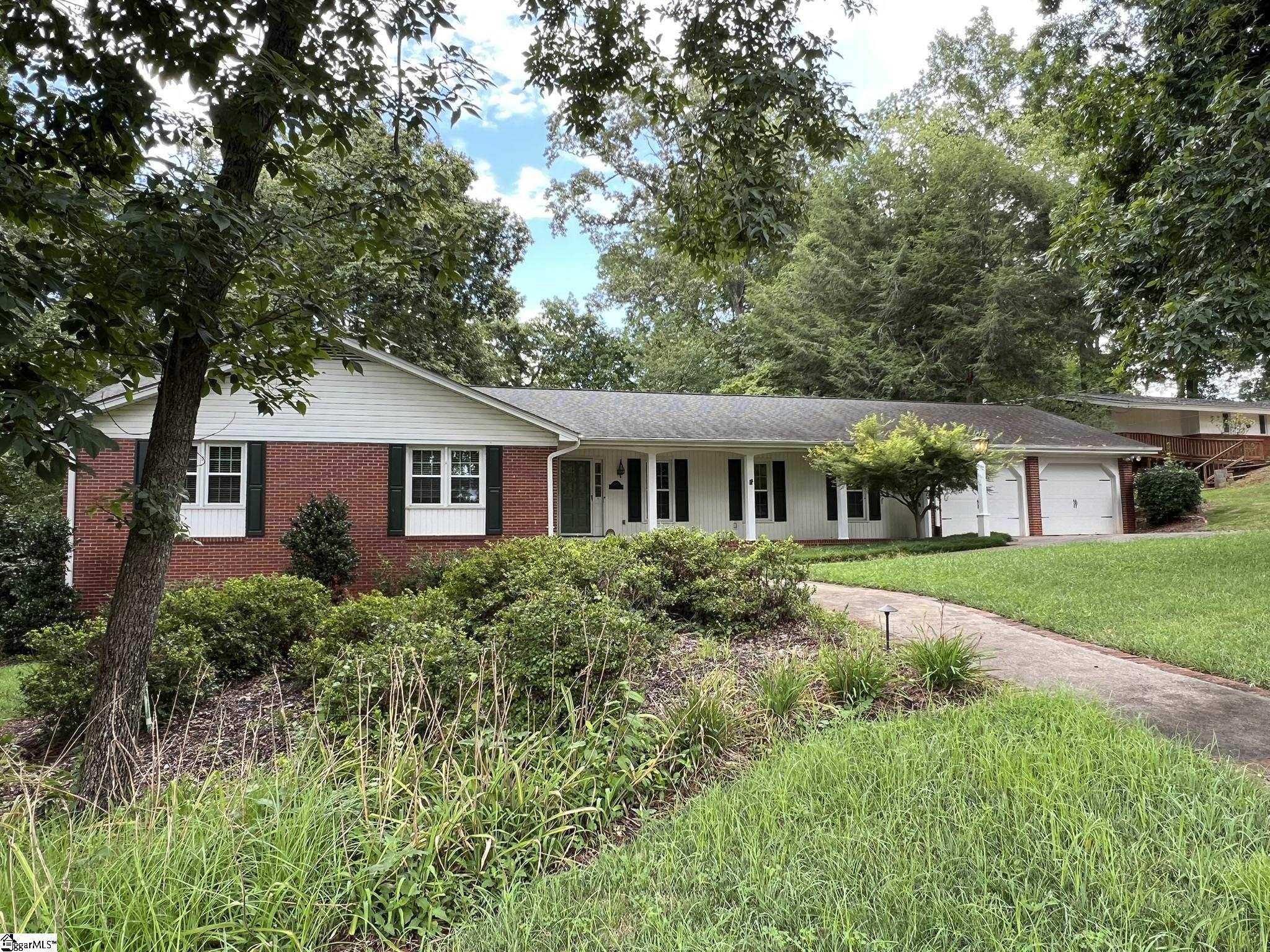 101 Robinall Drive Easley, SC 29642