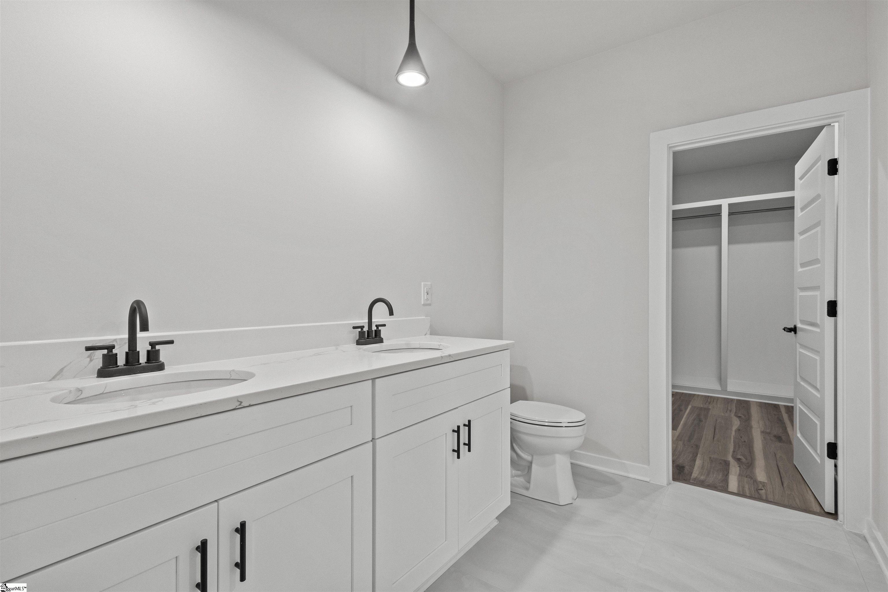 101 Daisy Lane Easley, SC 29640-2034