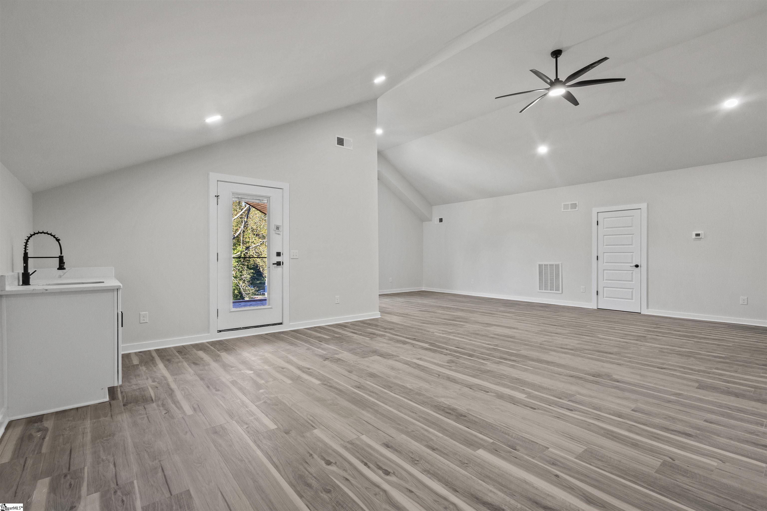 101 Daisy Lane Easley, SC 29640-2034