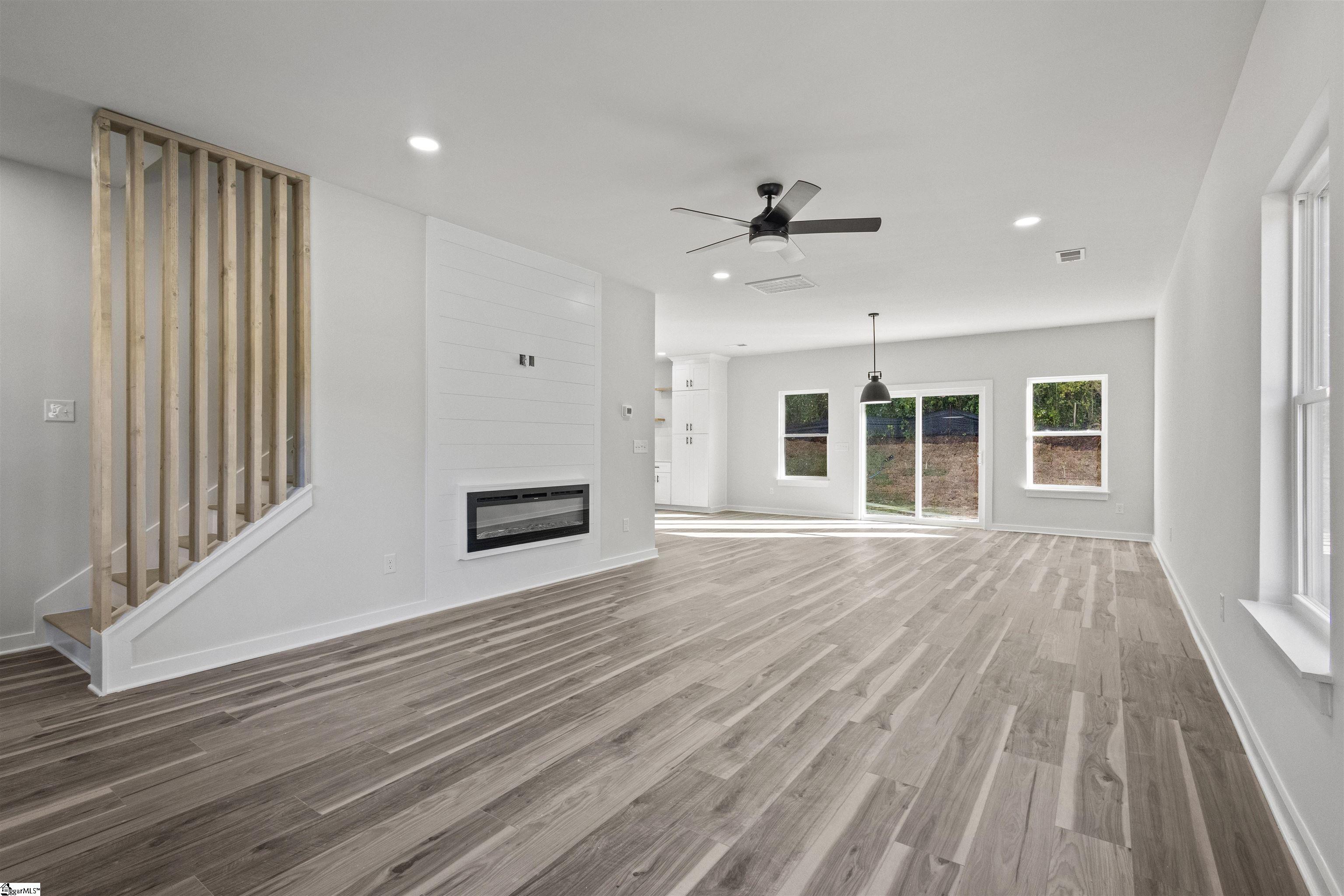 101 Daisy Lane Easley, SC 29640-2034
