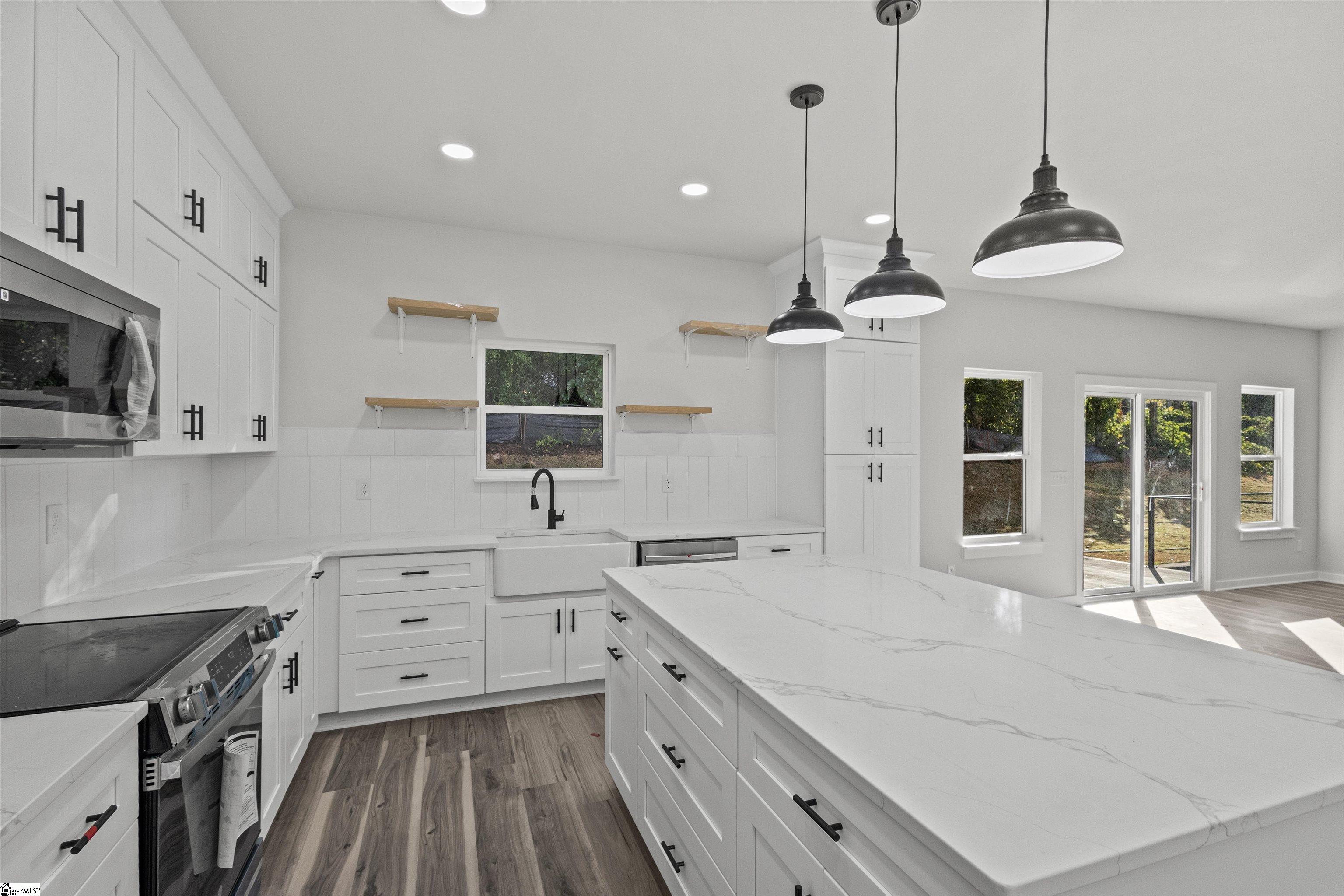 101 Daisy Lane Easley, SC 29640-2034