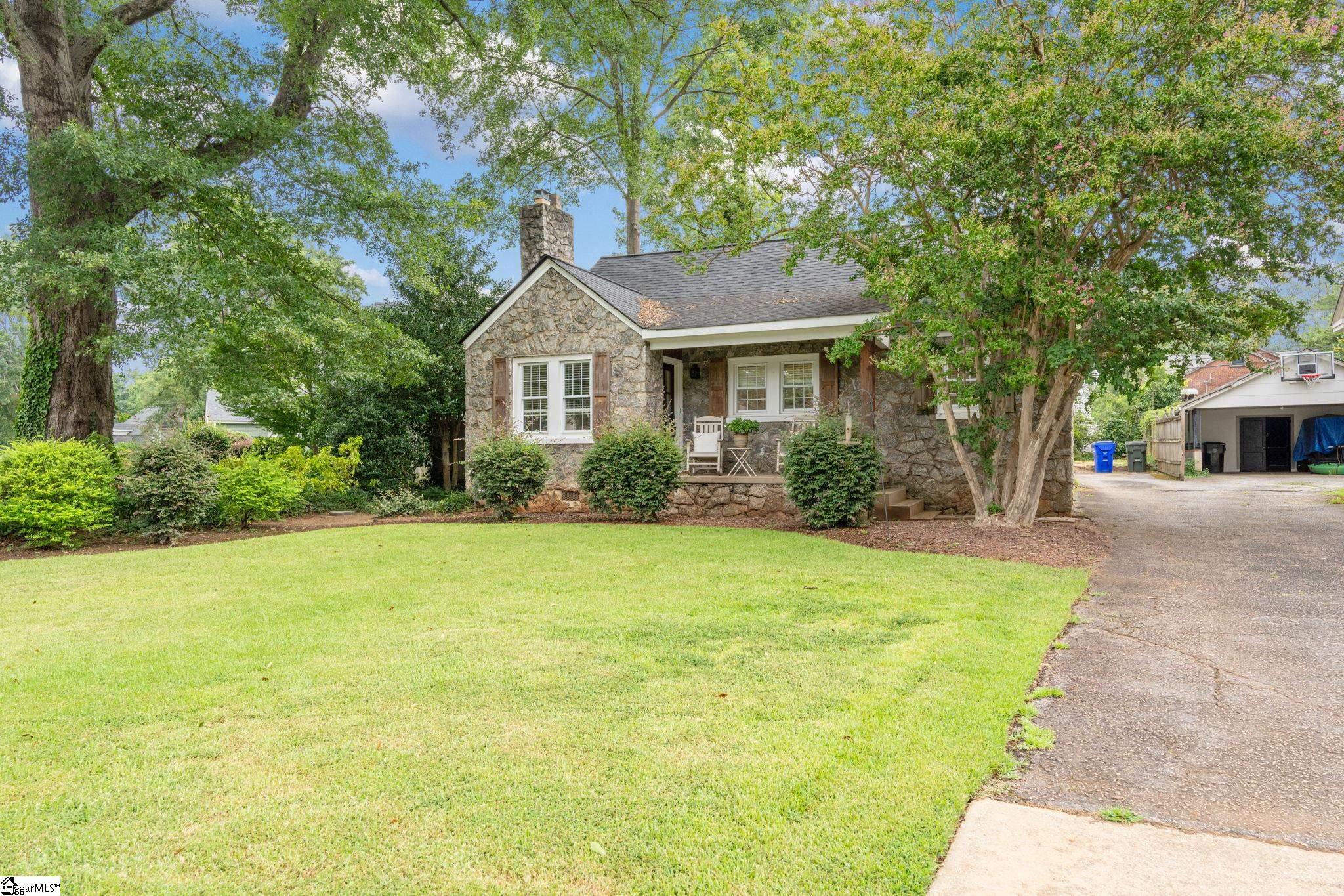 119 Lanneau Drive Greenville, SC 29605