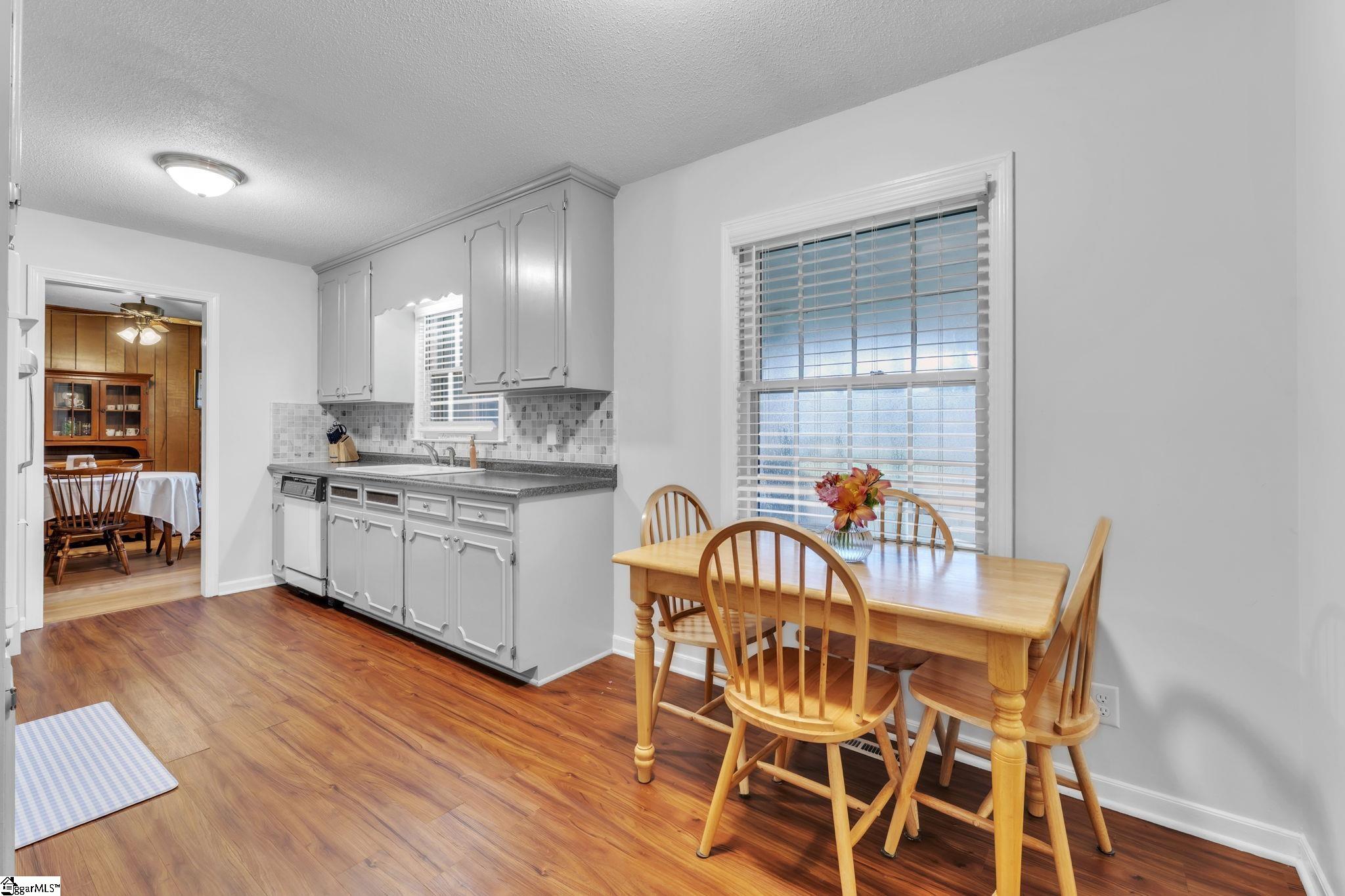 112 Lark Lane Anderson, SC 29625