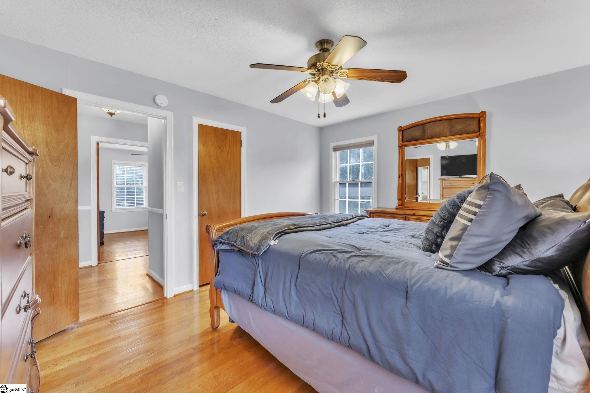 112 Lark Lane Anderson, SC 29625