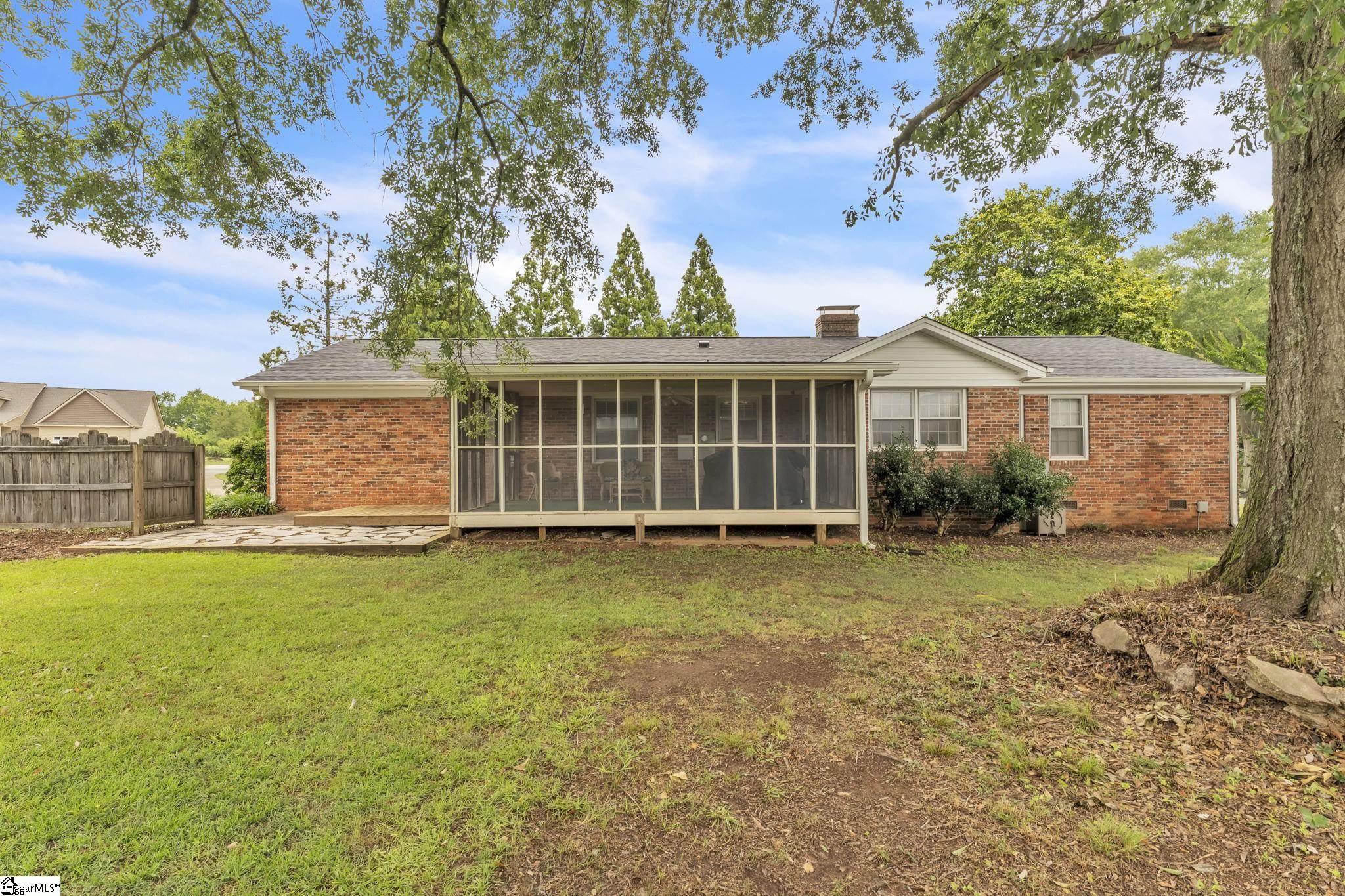 112 Lark Lane Anderson, SC 29625