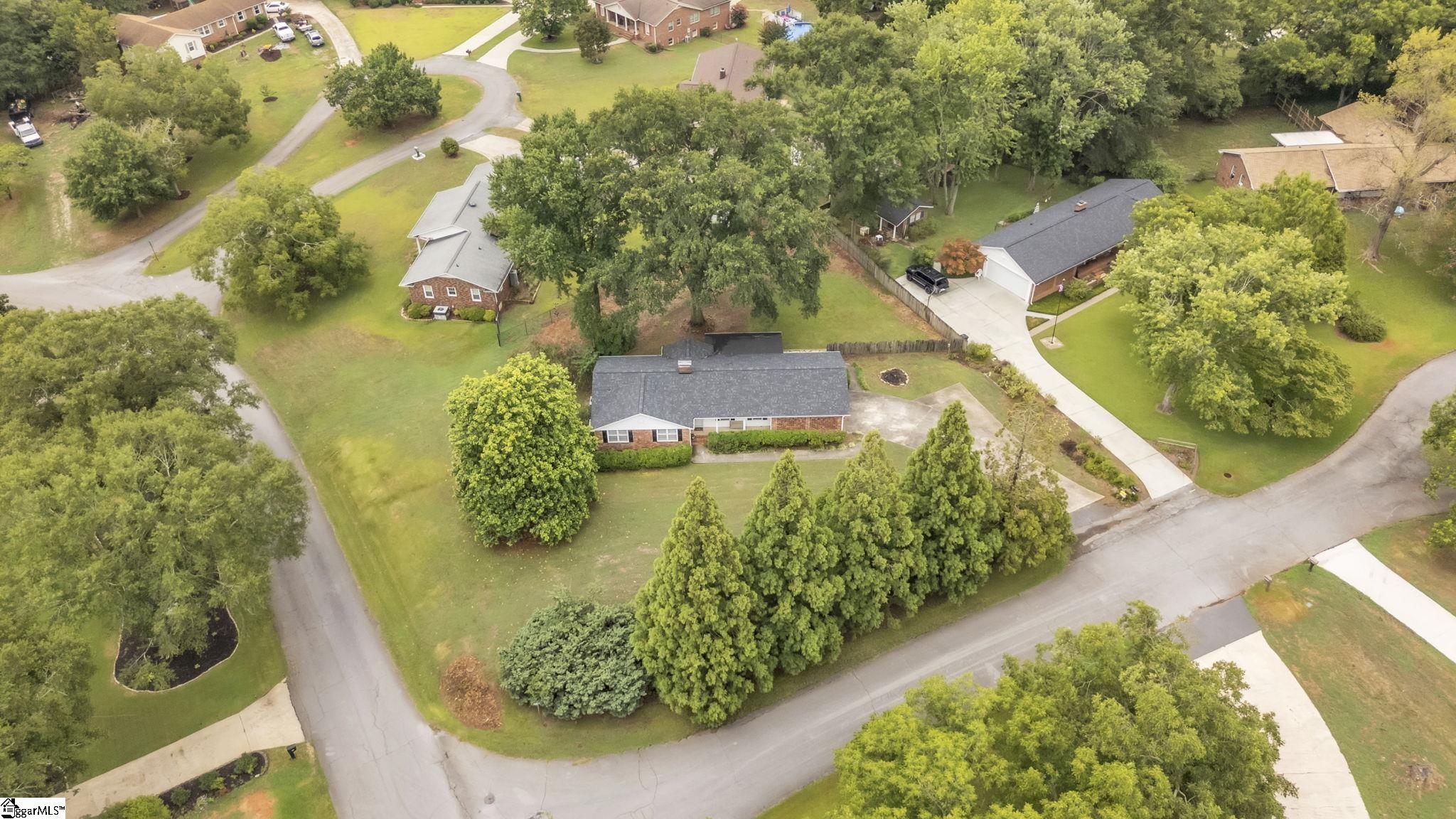 112 Lark Lane Anderson, SC 29625