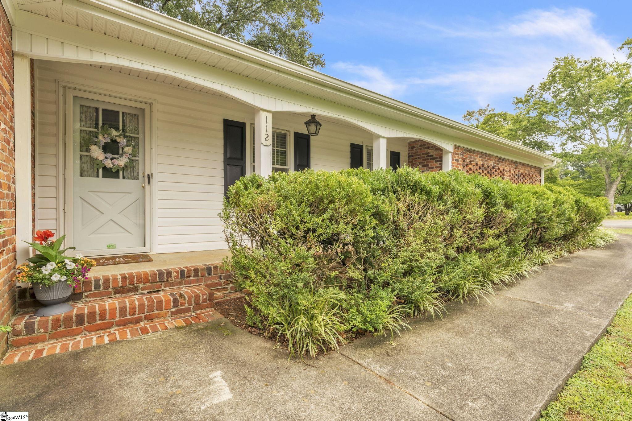 112 Lark Lane Anderson, SC 29625
