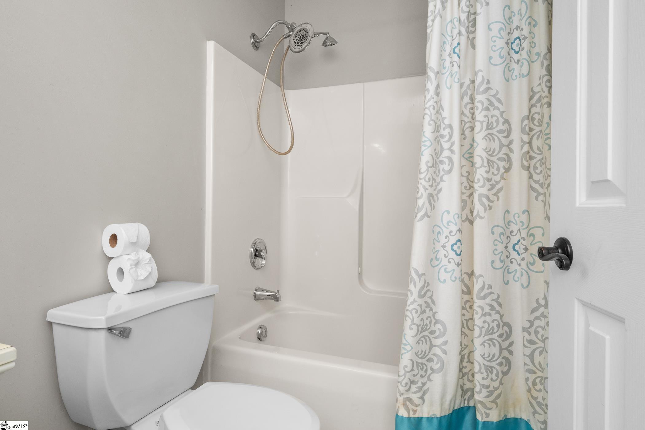 7 Ladybird Court Simpsonville, SC 29680