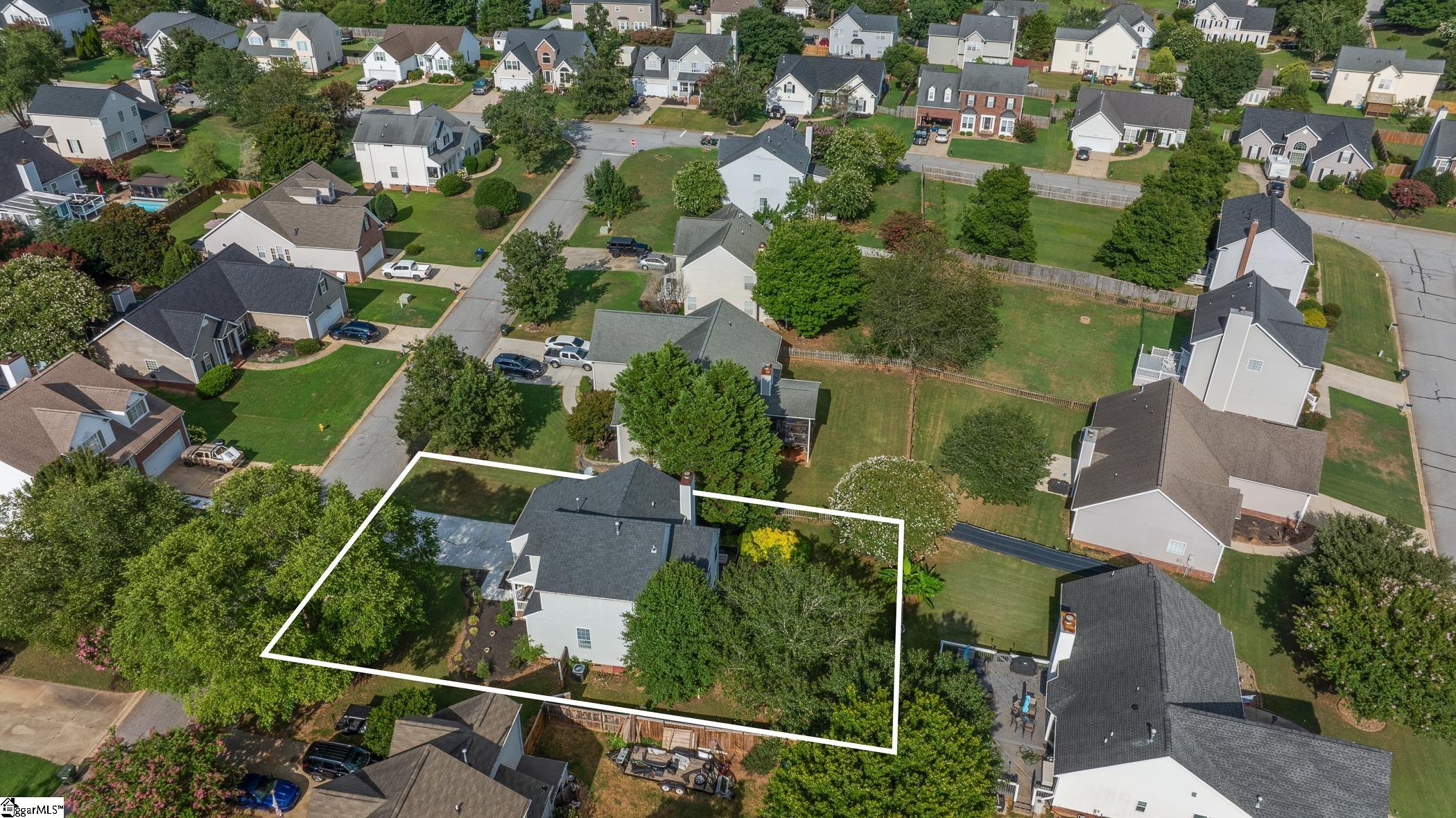 7 Ladybird Court Simpsonville, SC 29680