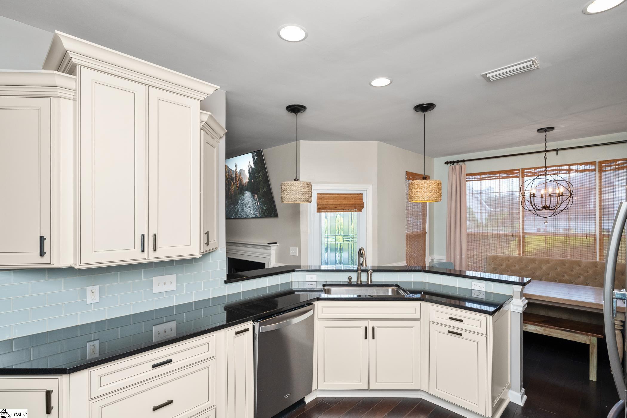 7 Ladybird Court Simpsonville, SC 29680
