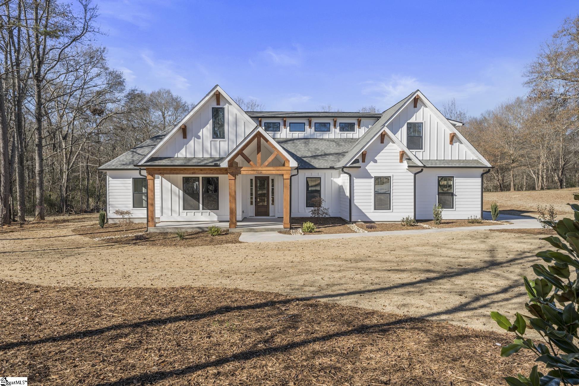 327 Thompson Road Taylors, SC 29687