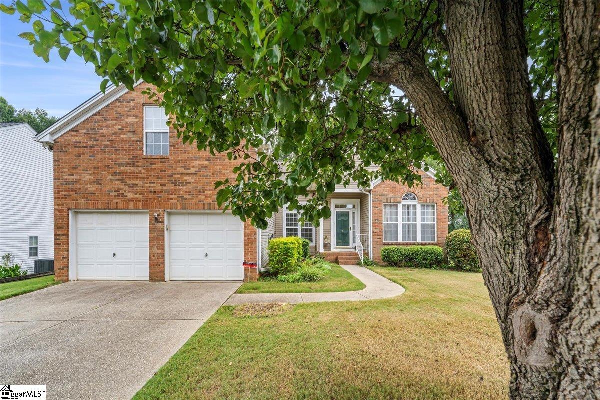 8 Birkdale Drive Simpsonville, SC 29681