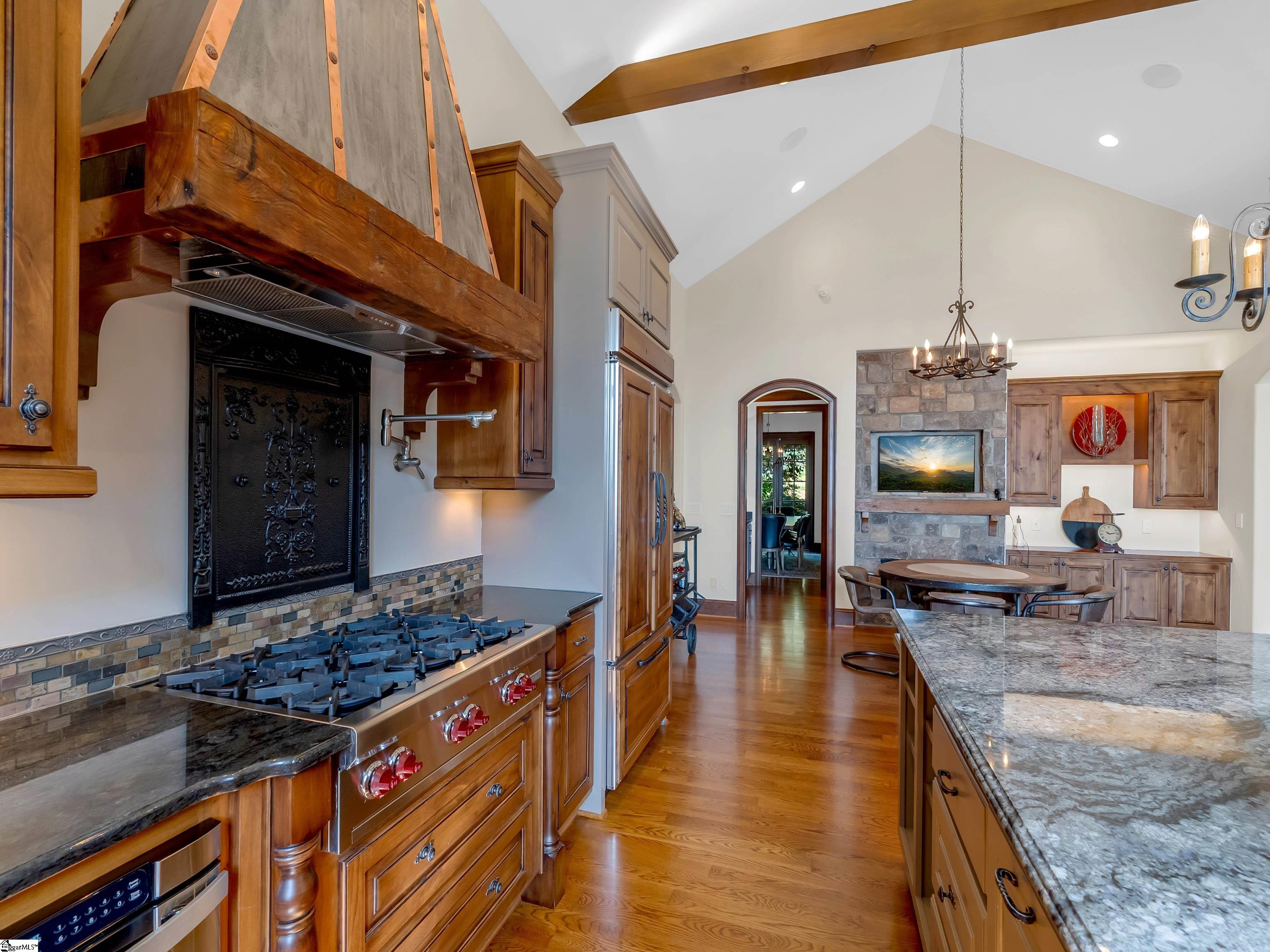 605 Raven Road Landrum, SC 29356