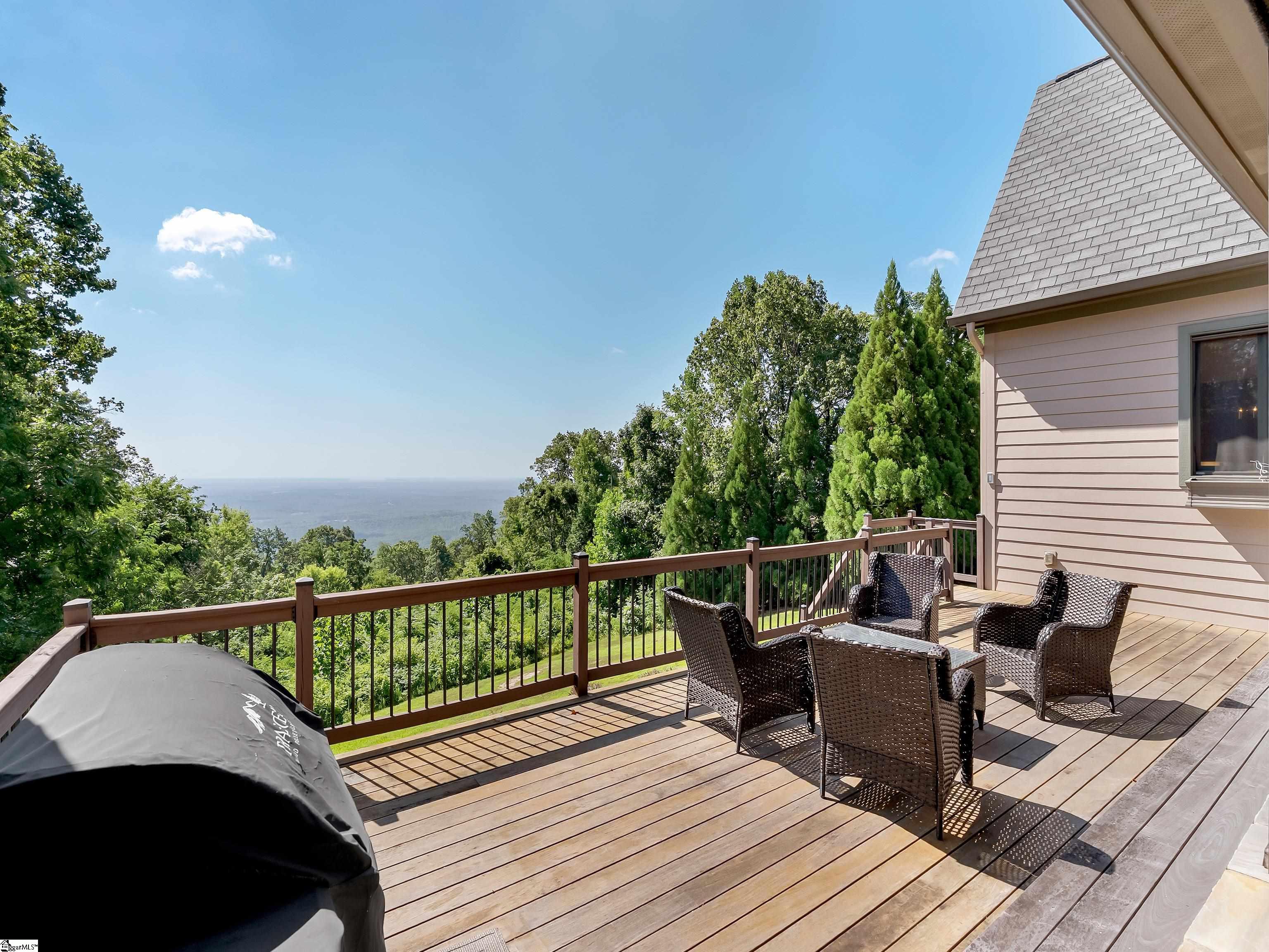 605 Raven Road Landrum, SC 29356